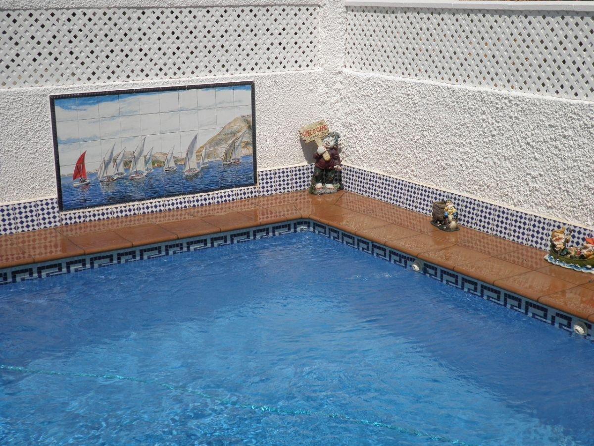 For sale of duplex in Los Nietos