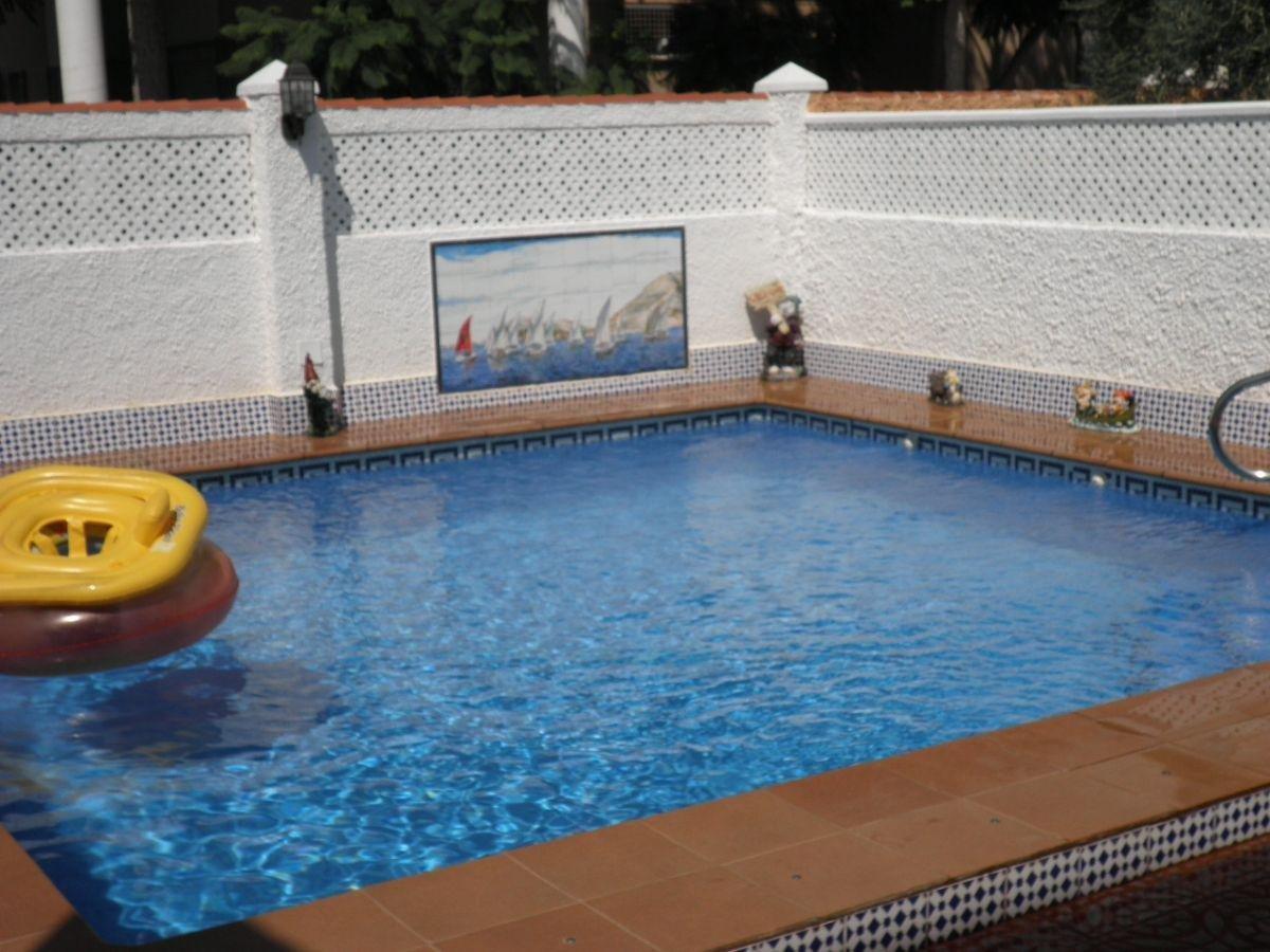 For sale of duplex in Los Nietos