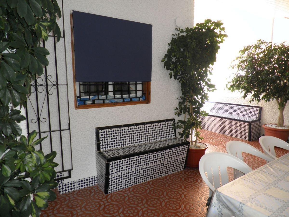 For sale of duplex in Los Nietos