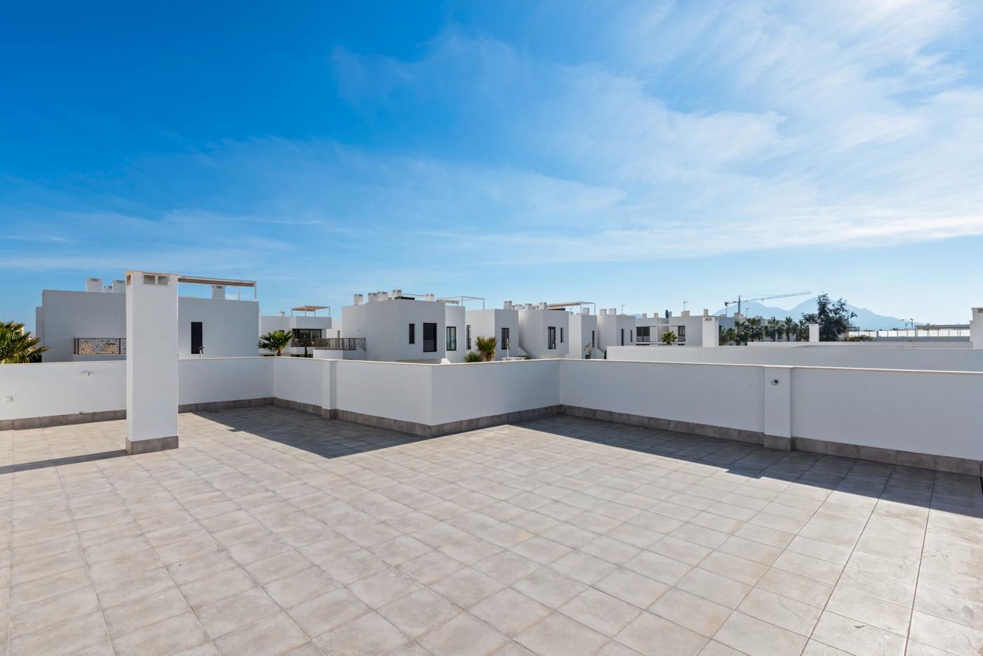 For sale of villa in Mar de cristal