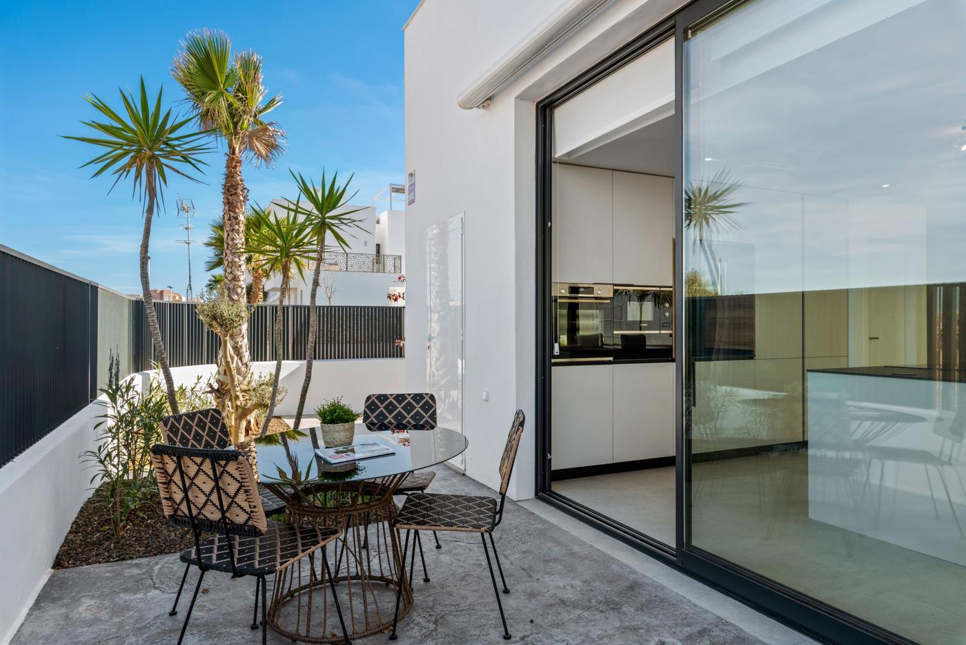 For sale of villa in Mar de cristal
