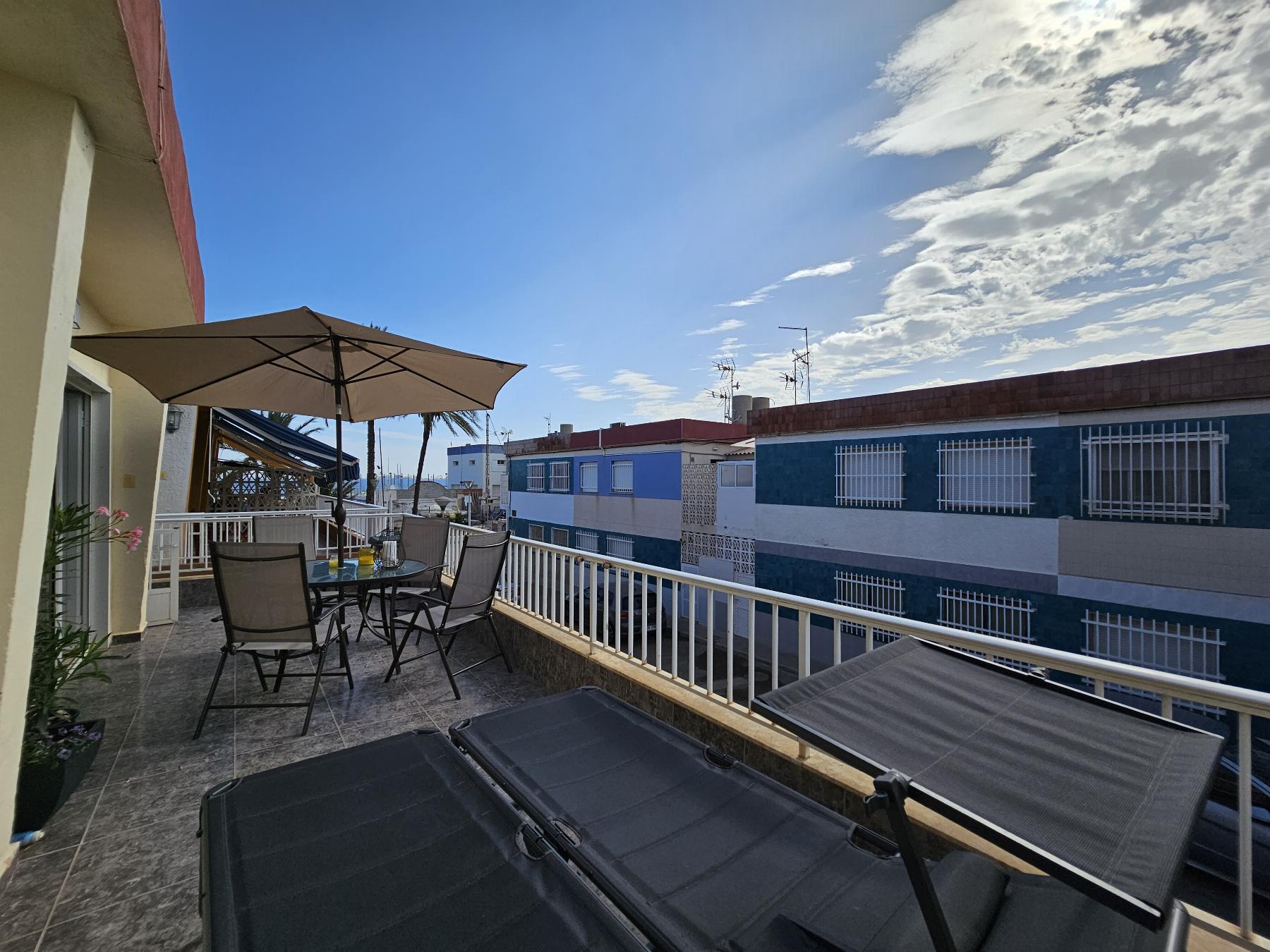 For rent of apartment in Islas Menores