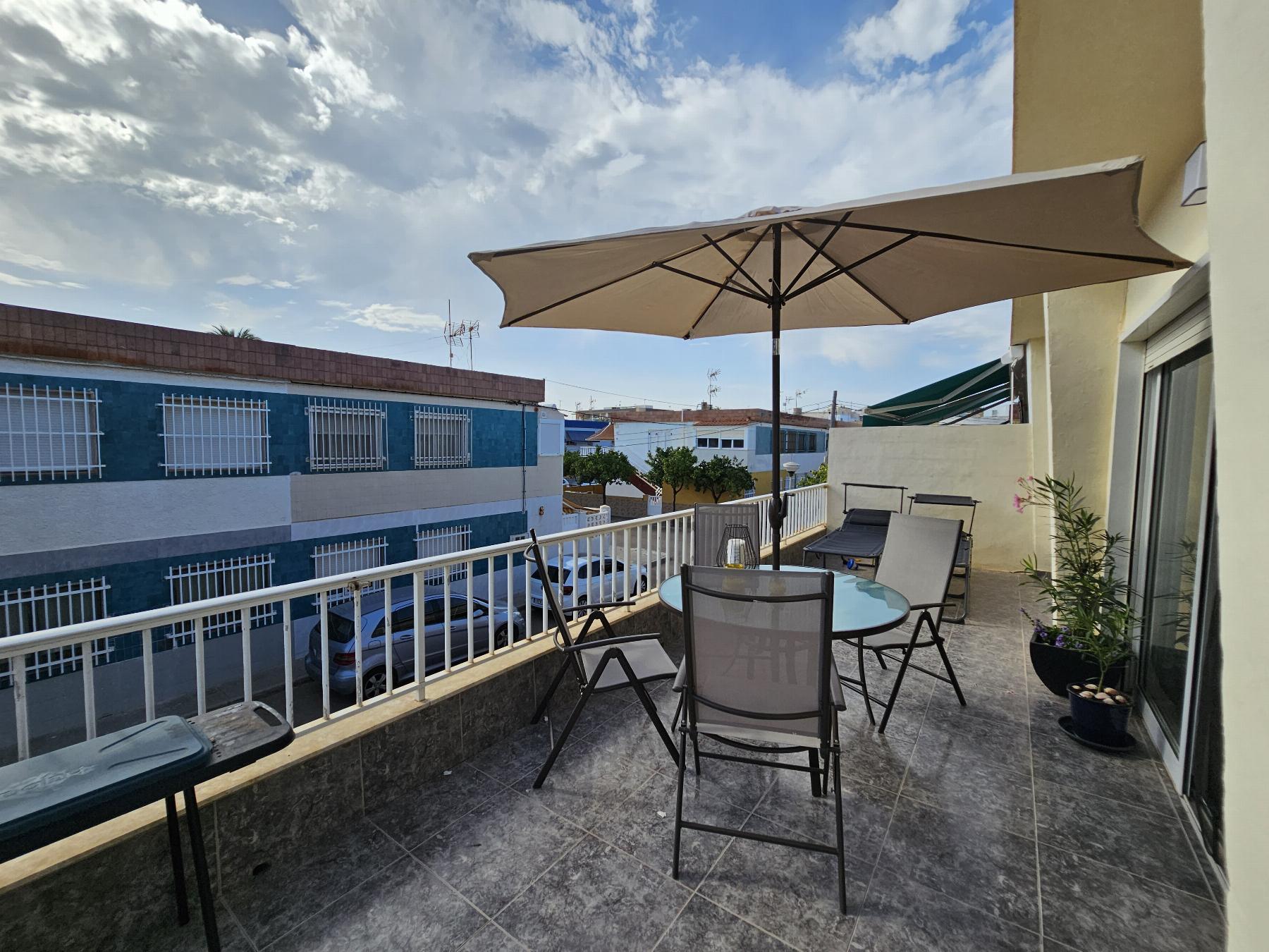 For rent of apartment in Islas Menores