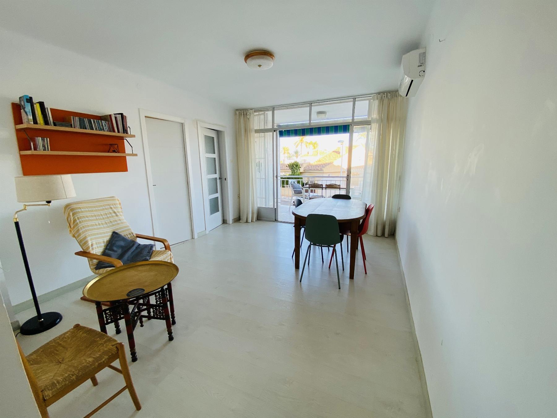For sale of flat in Mar de cristal