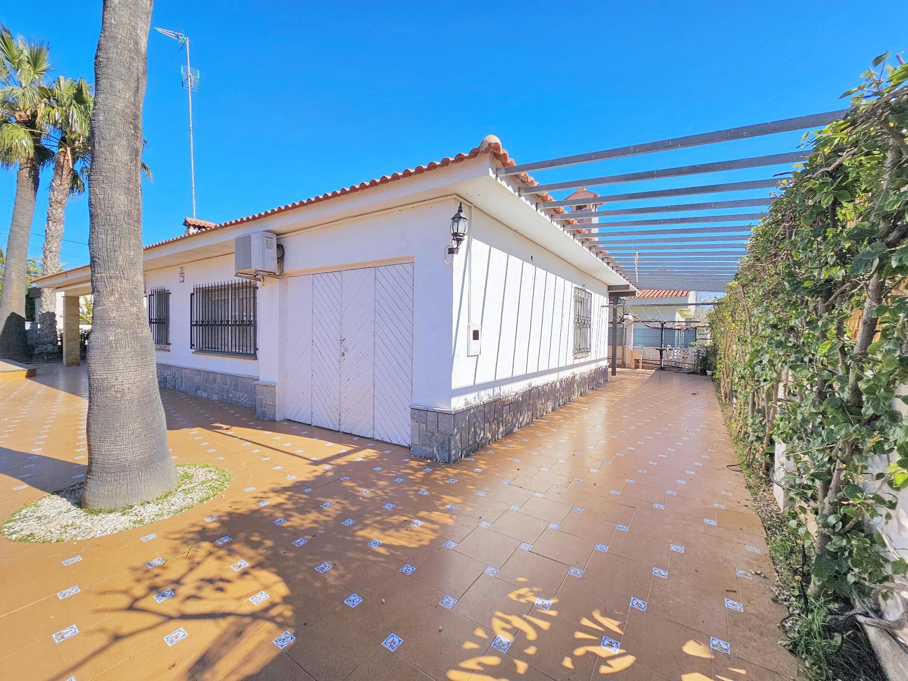 Venta de chalet en Mar de cristal