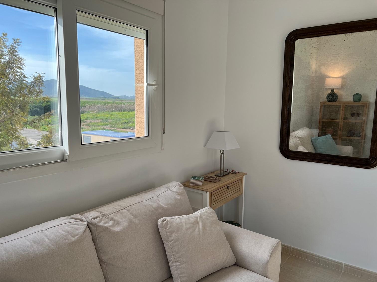 For rent of apartment in Los Nietos