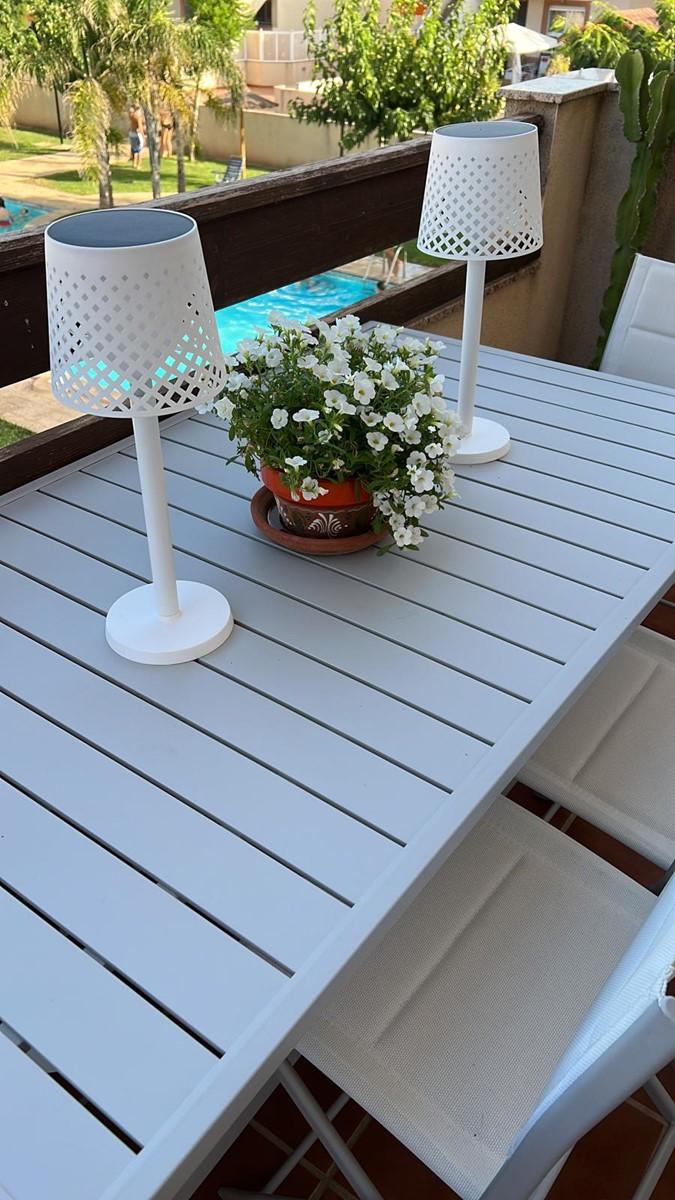 For rent of apartment in Los Nietos