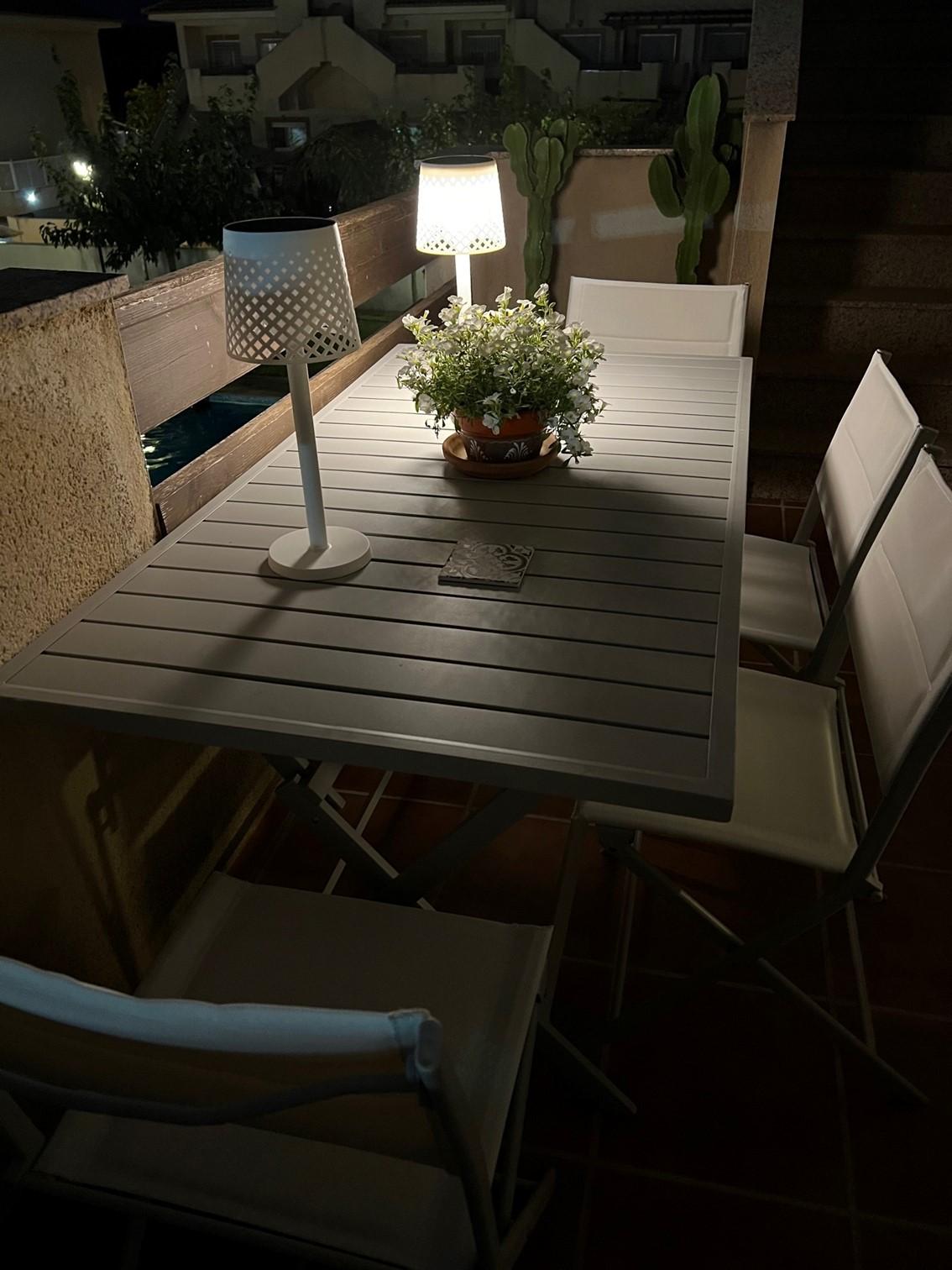 For rent of apartment in Los Nietos