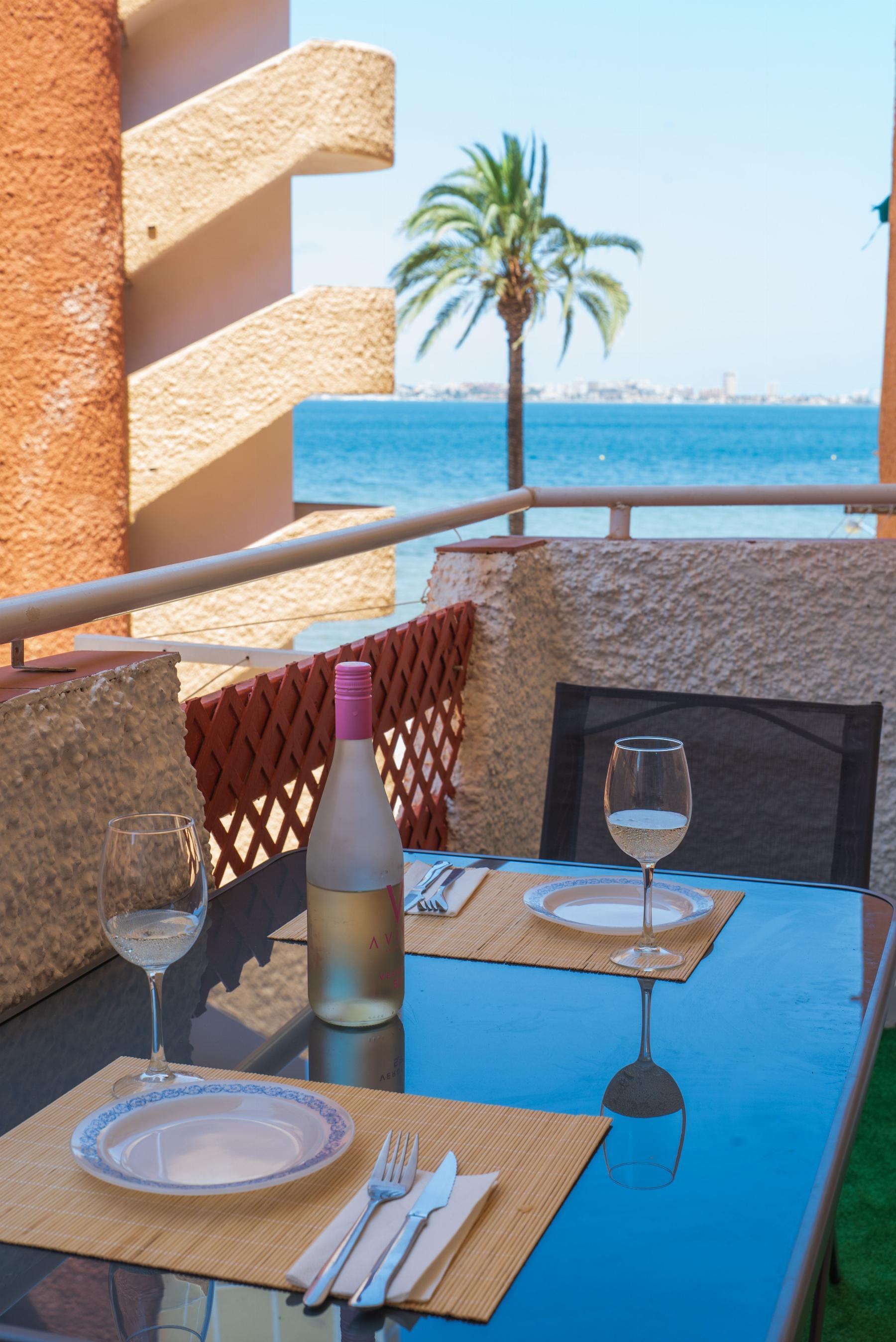 For rent of apartment in La Manga del Mar Menor
