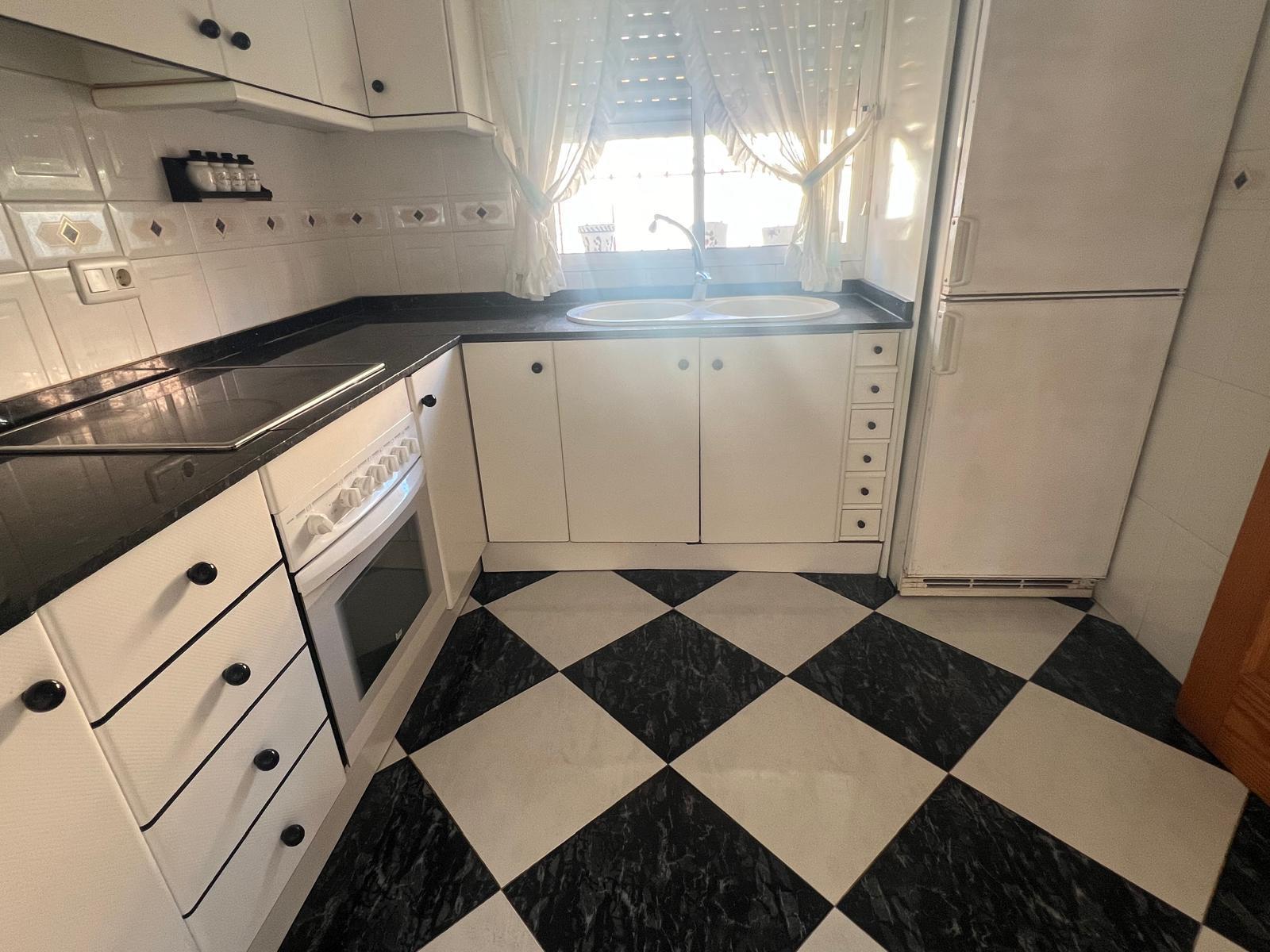 For rent of duplex in Islas Menores