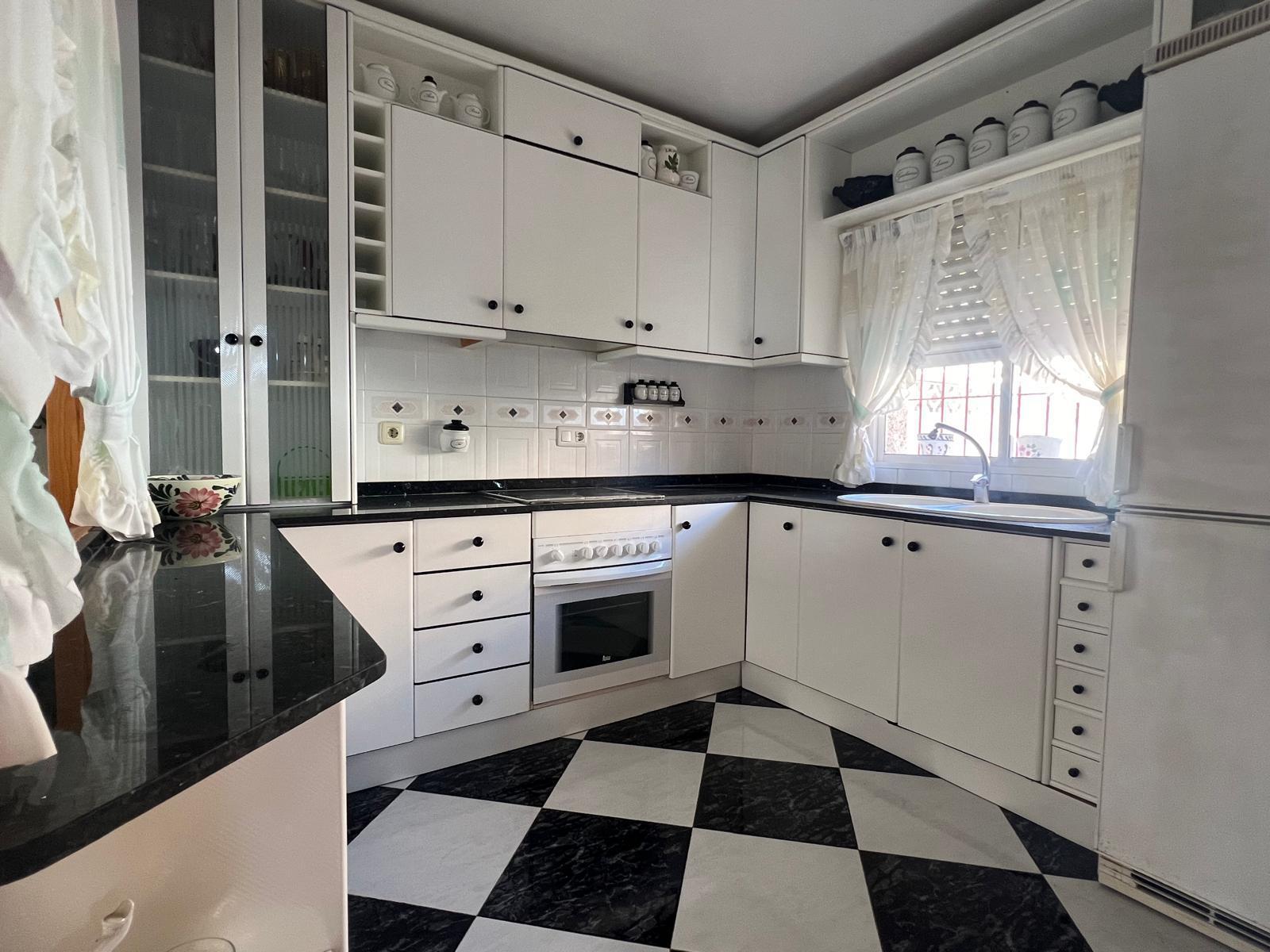 For rent of duplex in Islas Menores