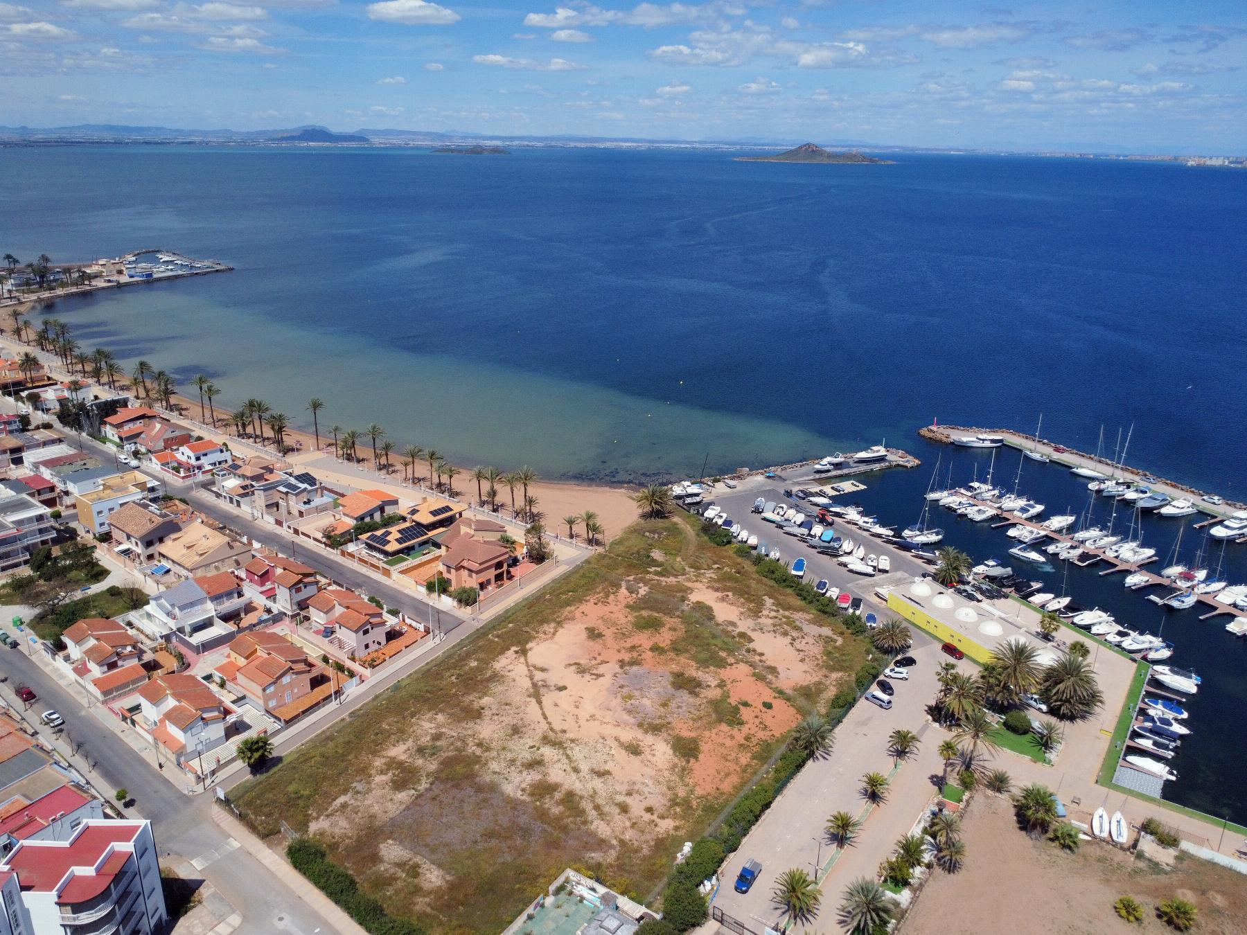 Venta de dúplex en Mar de cristal