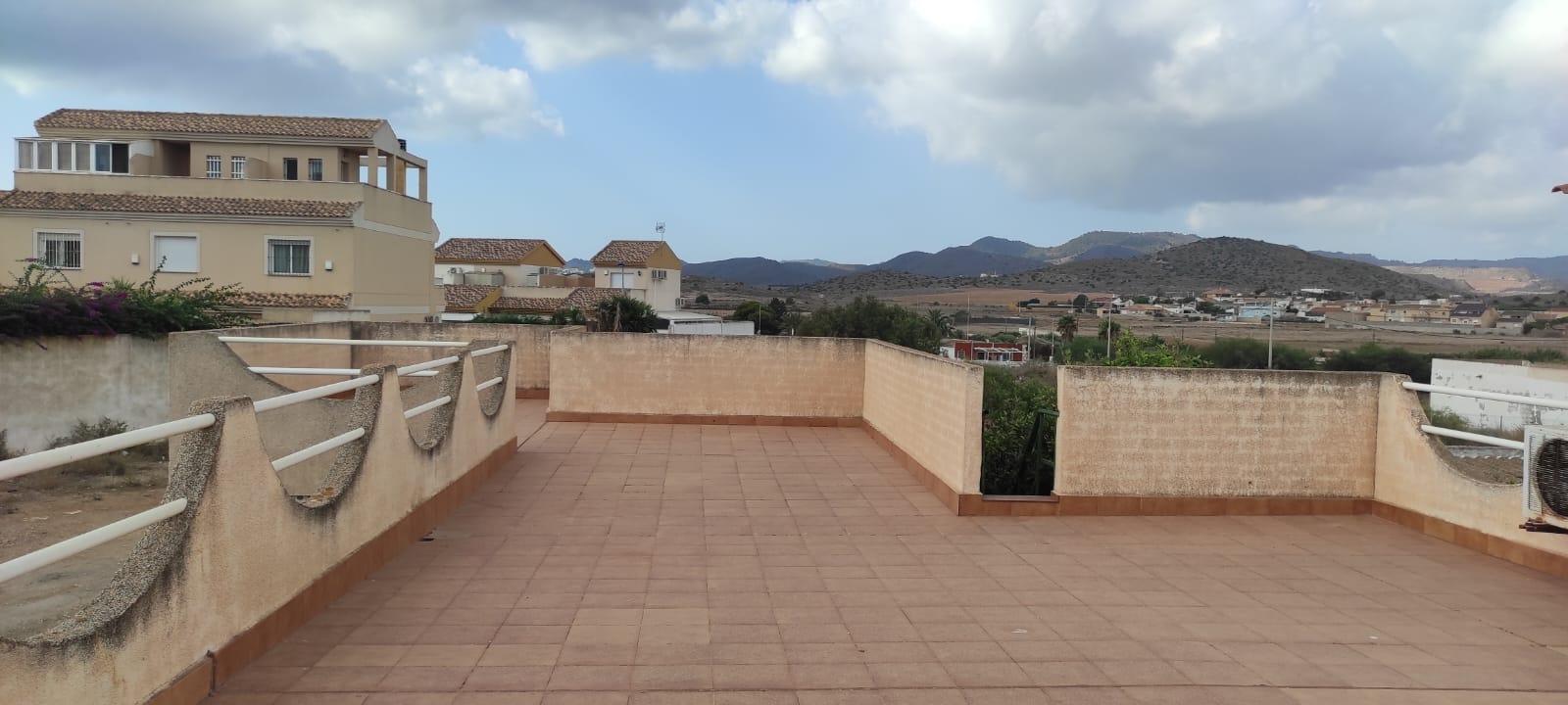 For sale of house in Los Nietos