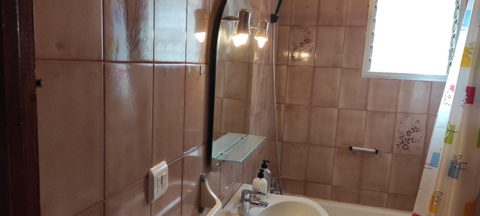 For sale of house in Los Nietos