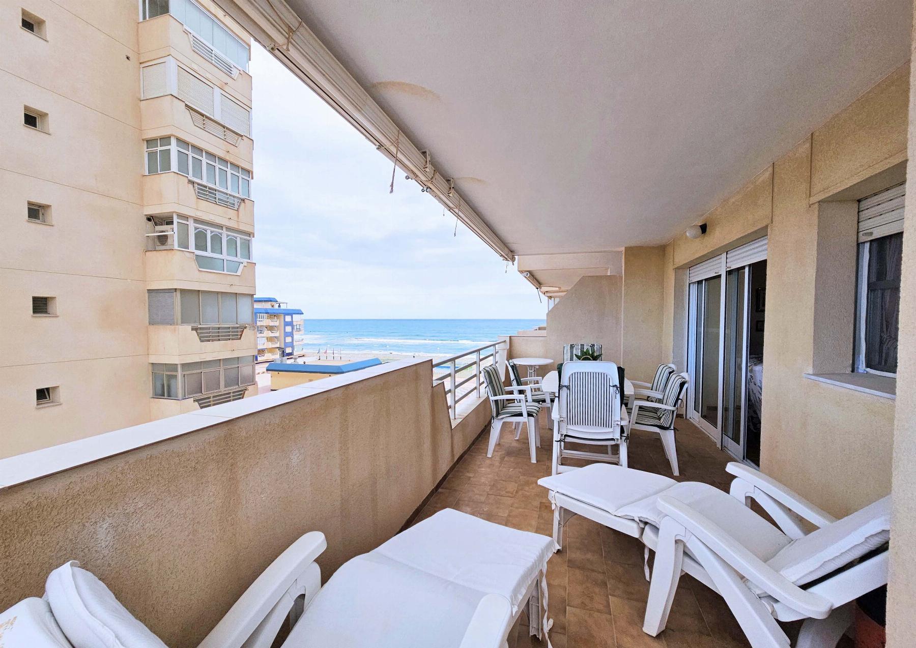 For rent of apartment in La Manga del Mar Menor
