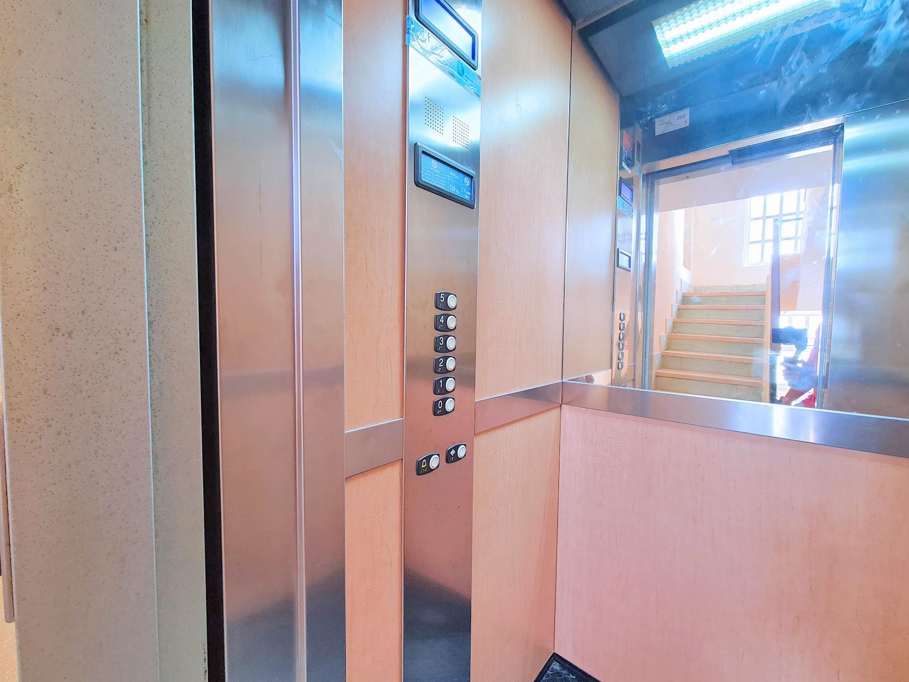For sale of apartment in Mar de cristal