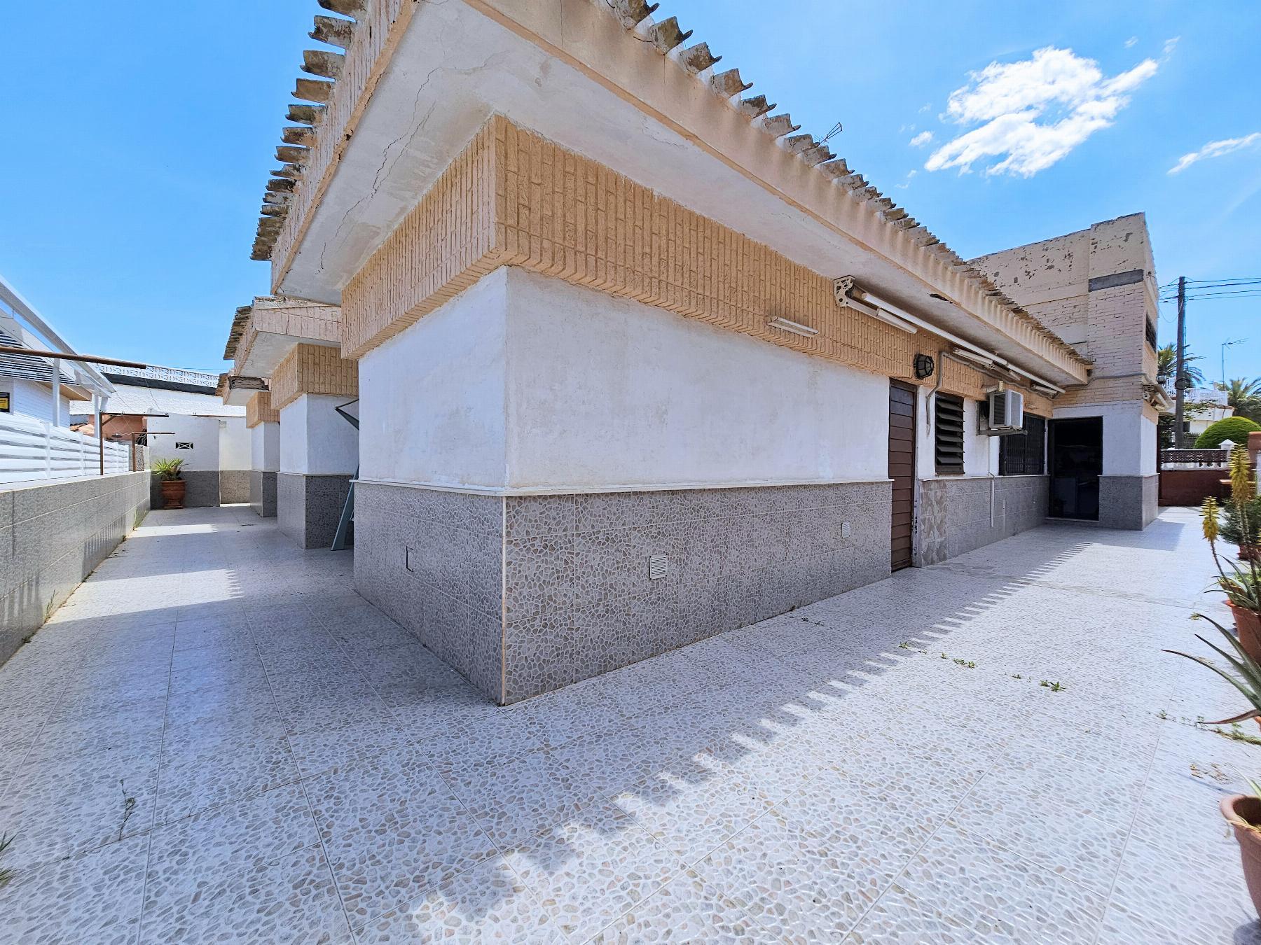 For sale of chalet in Mar de cristal