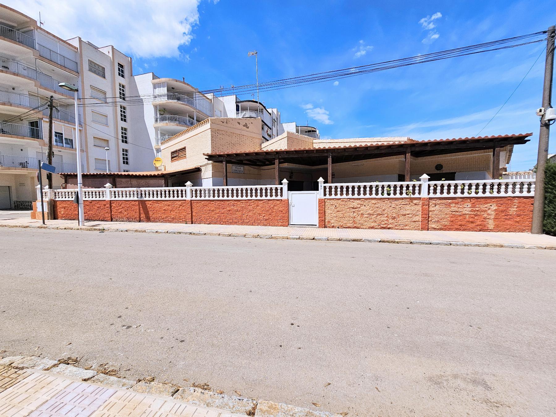 For sale of chalet in Mar de cristal