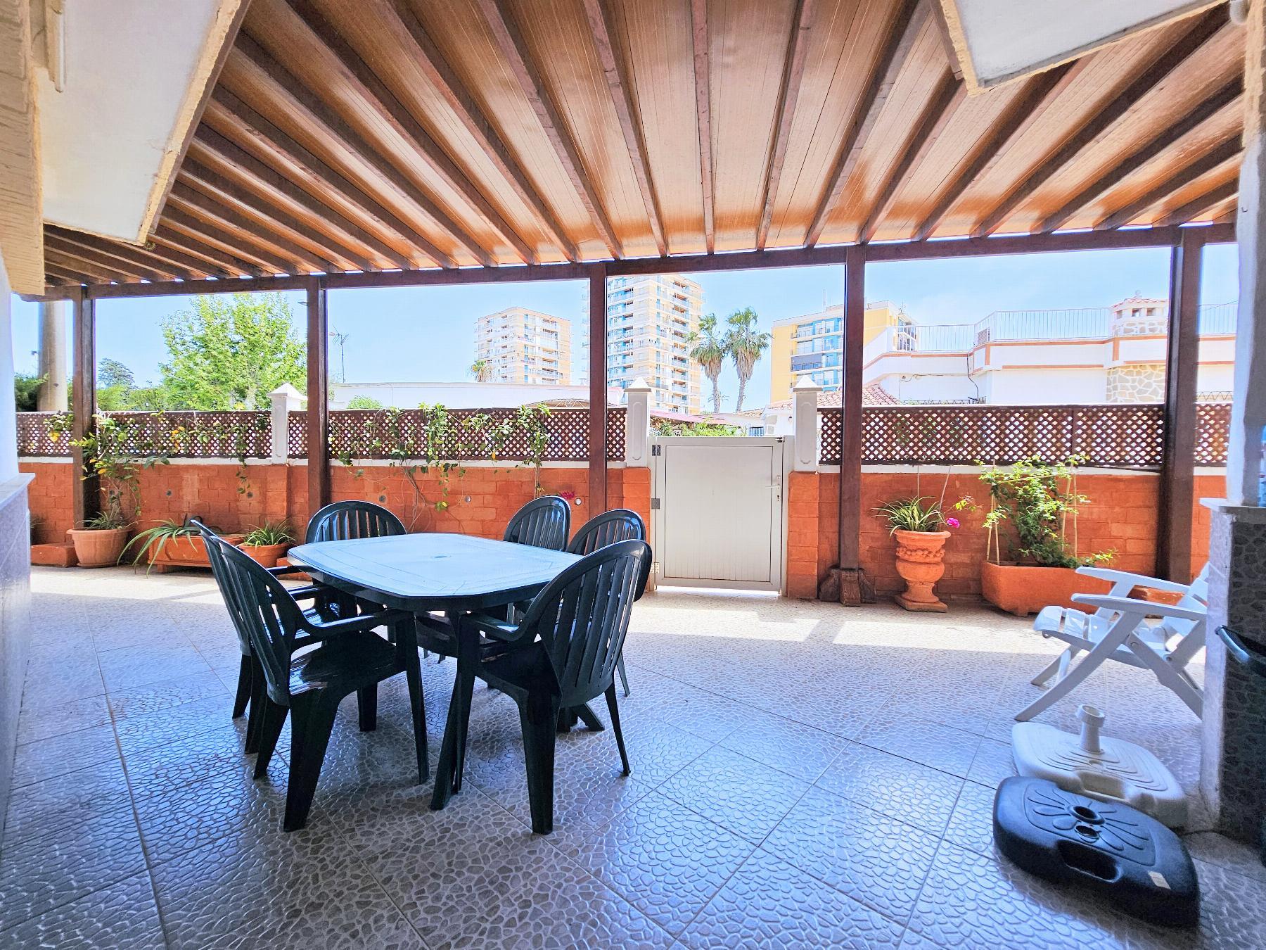 For sale of chalet in Mar de cristal