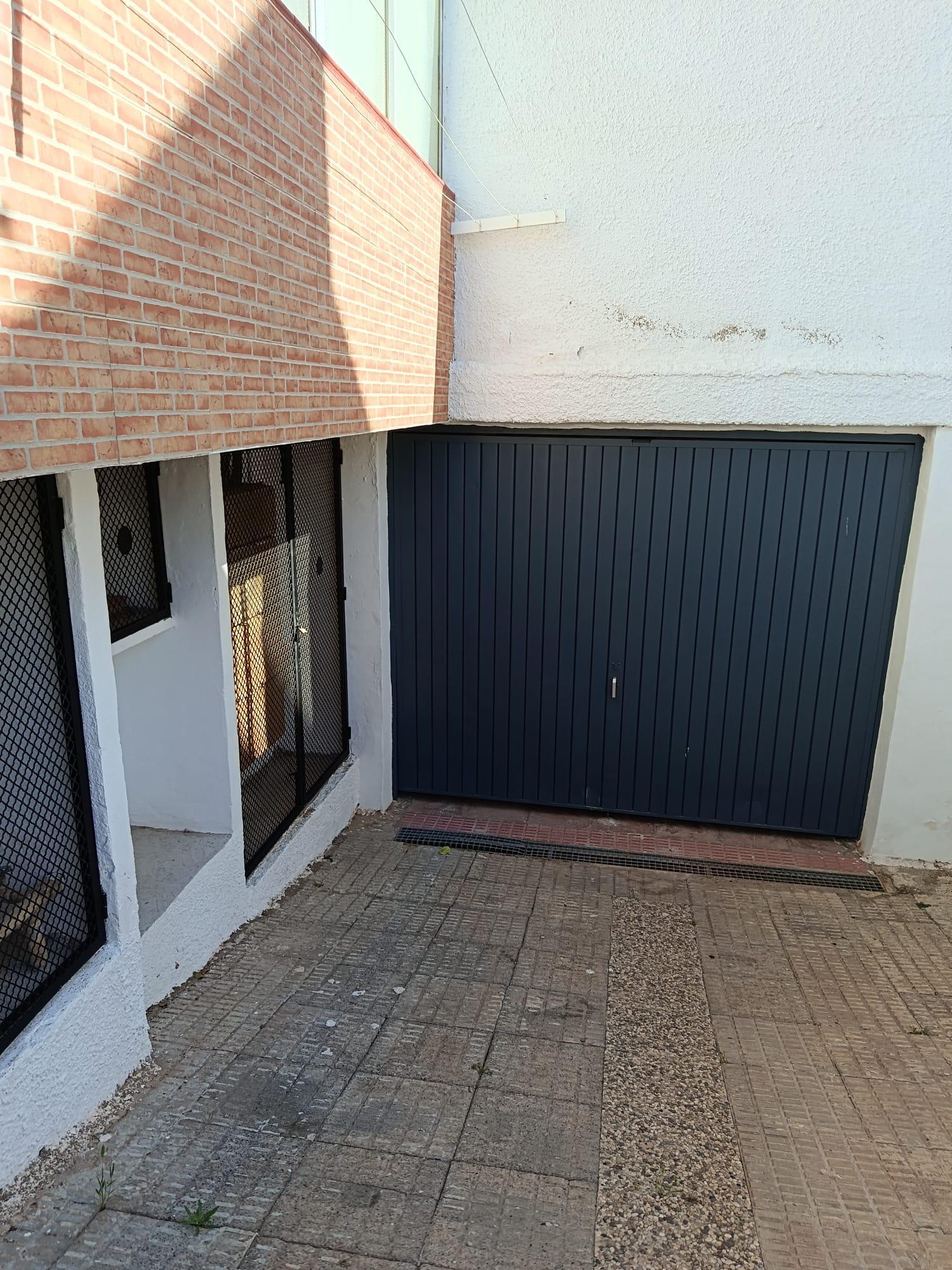 Venta de garaje en Islas Menores