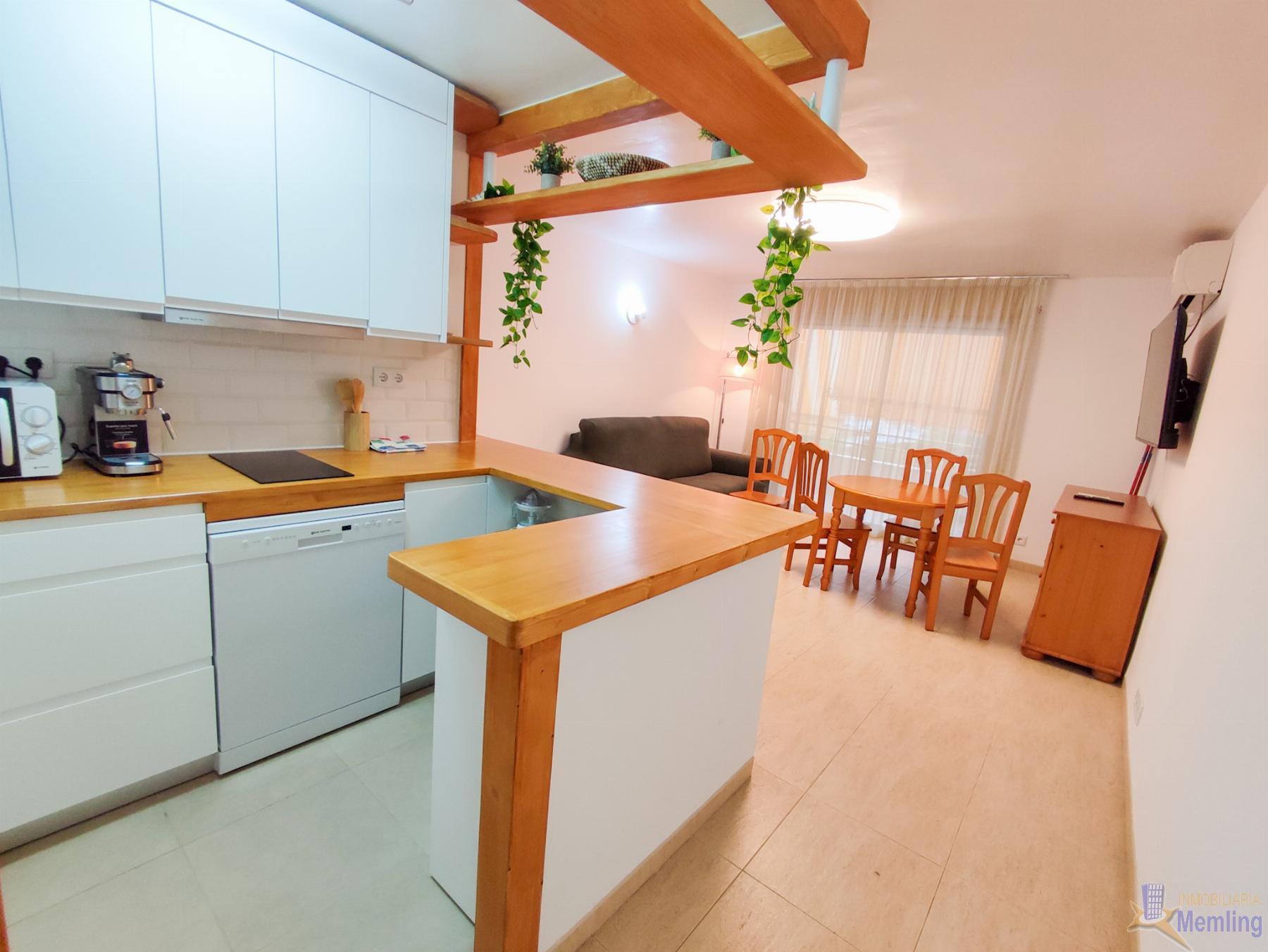 For rent of apartment in Cambrils