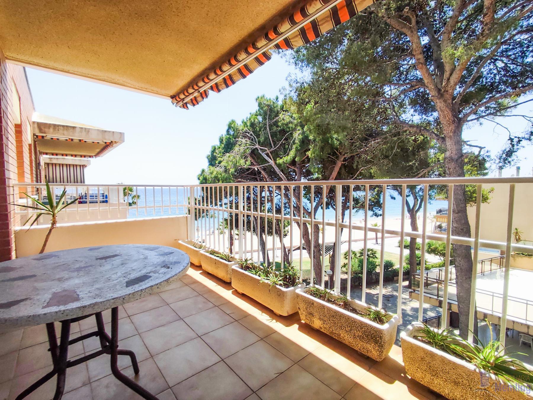 For sale of apartment in Cambrils