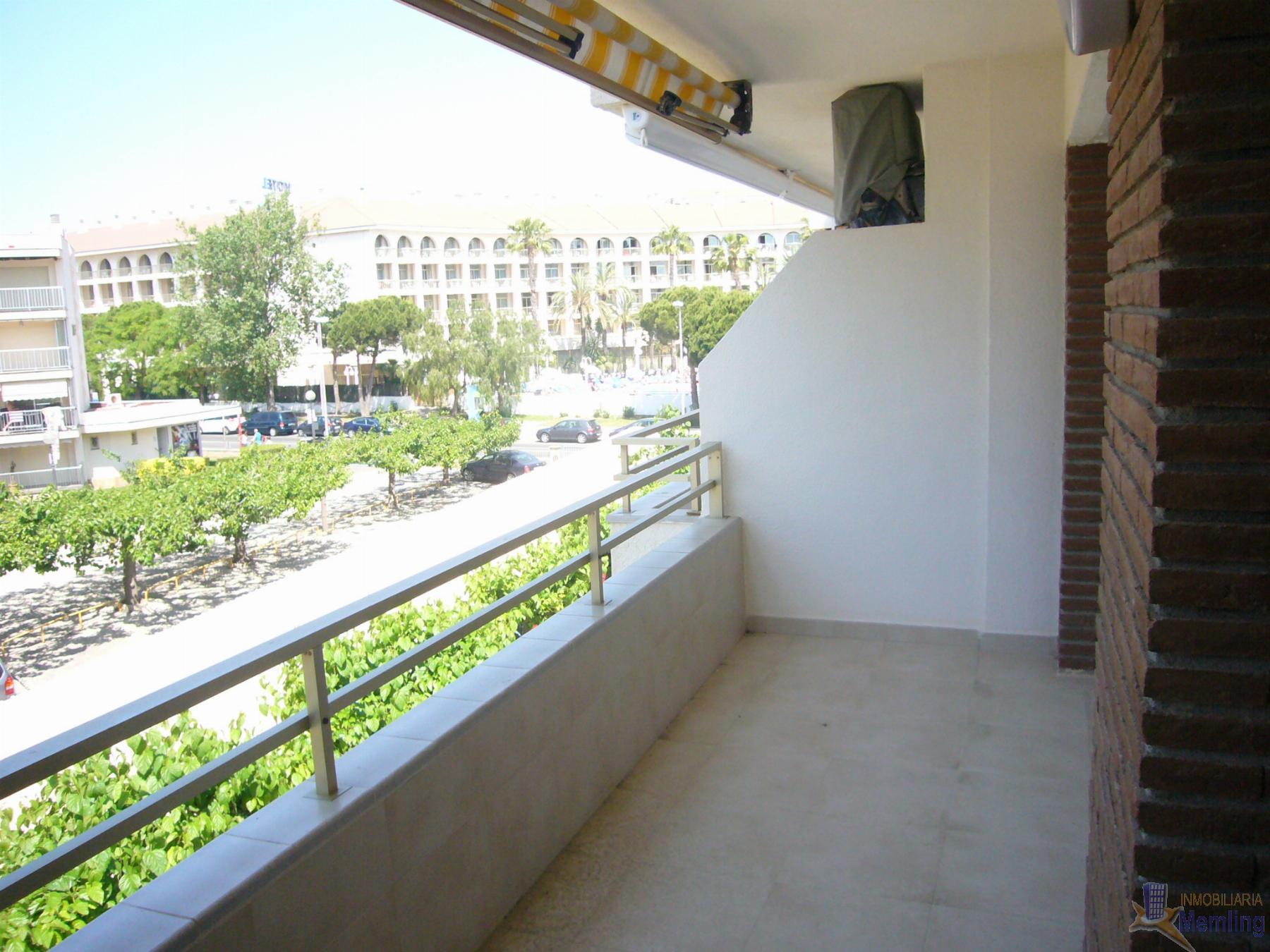 For rent of apartment in Cambrils