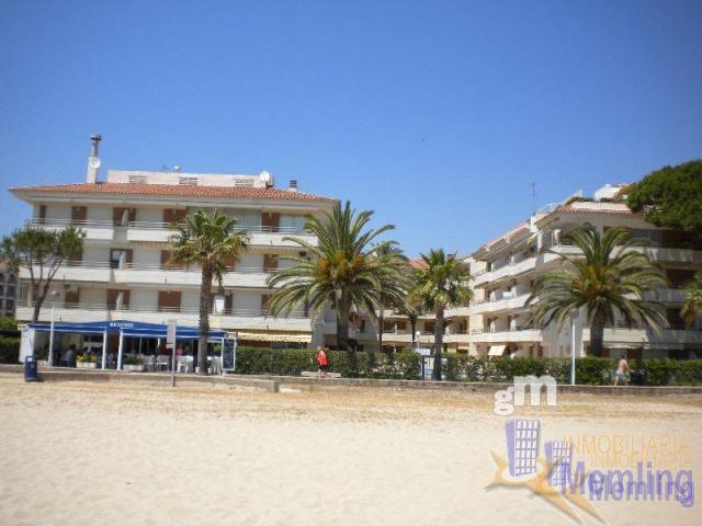 For rent of apartment in Cambrils