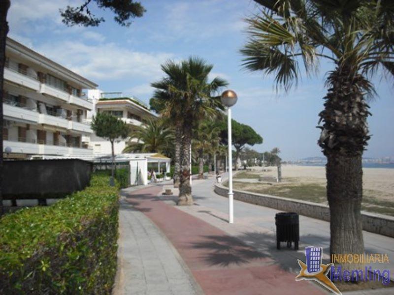 For rent of apartment in Cambrils