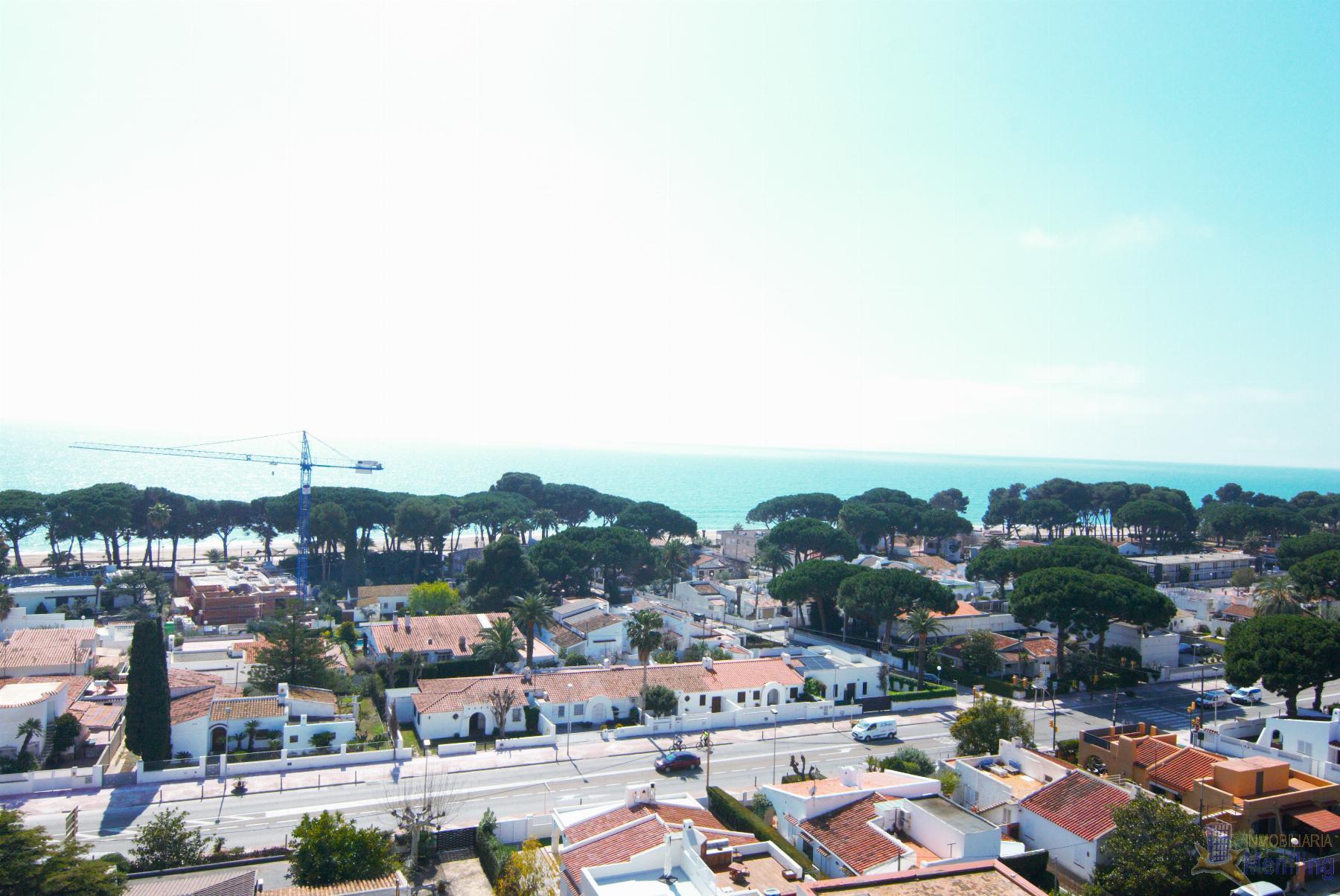 For sale of apartment in Cambrils