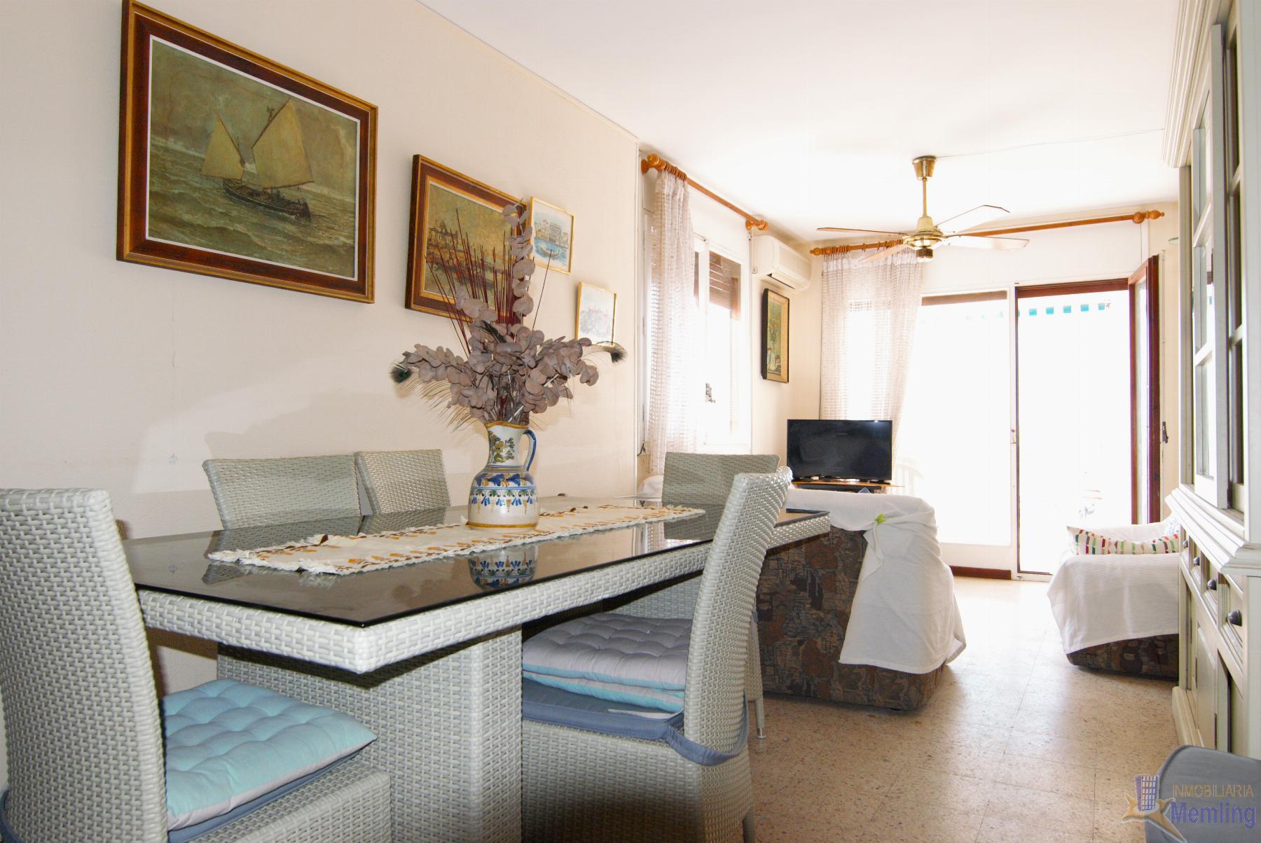 For sale of apartment in Cambrils