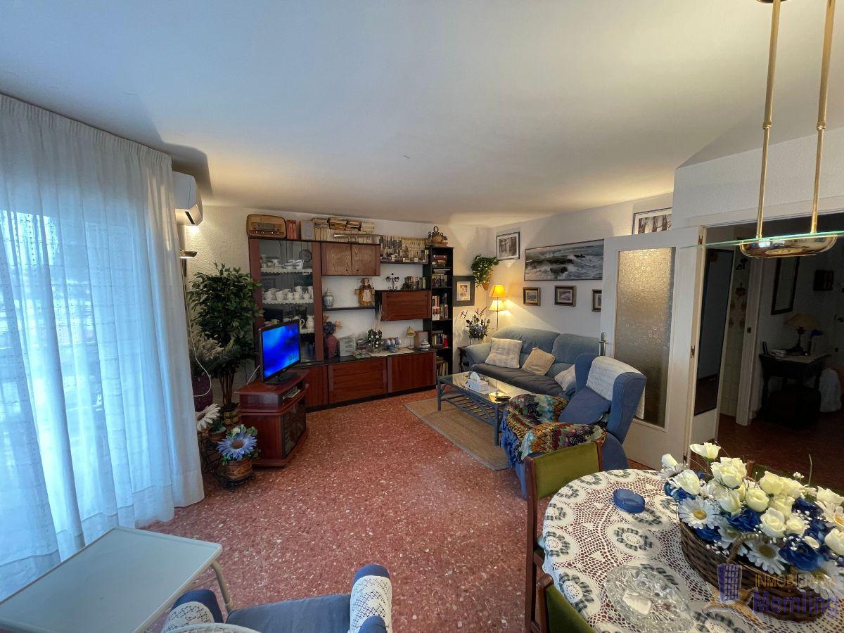 For sale of apartment in Cambrils