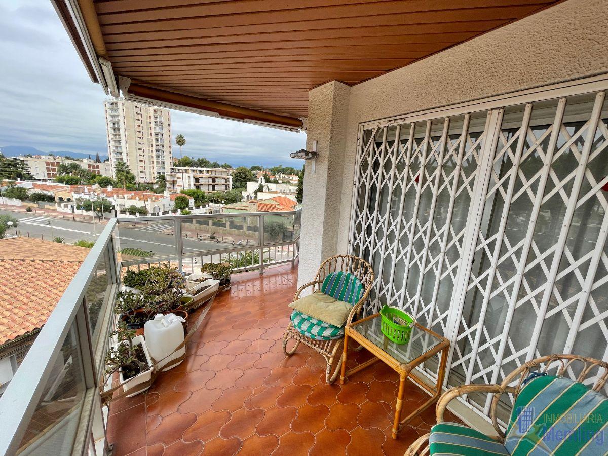 For sale of apartment in Cambrils