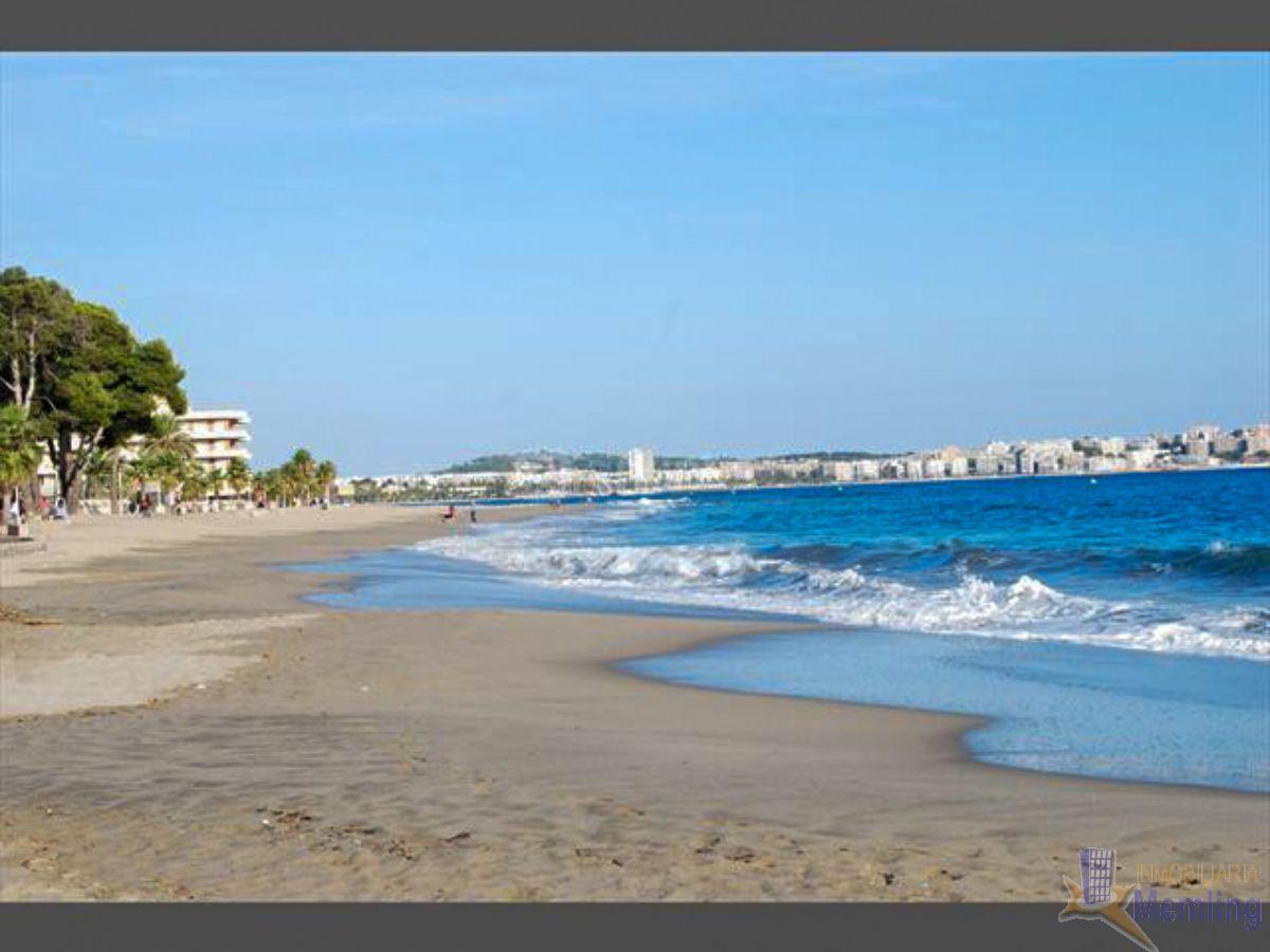 For sale of apartment in Cambrils