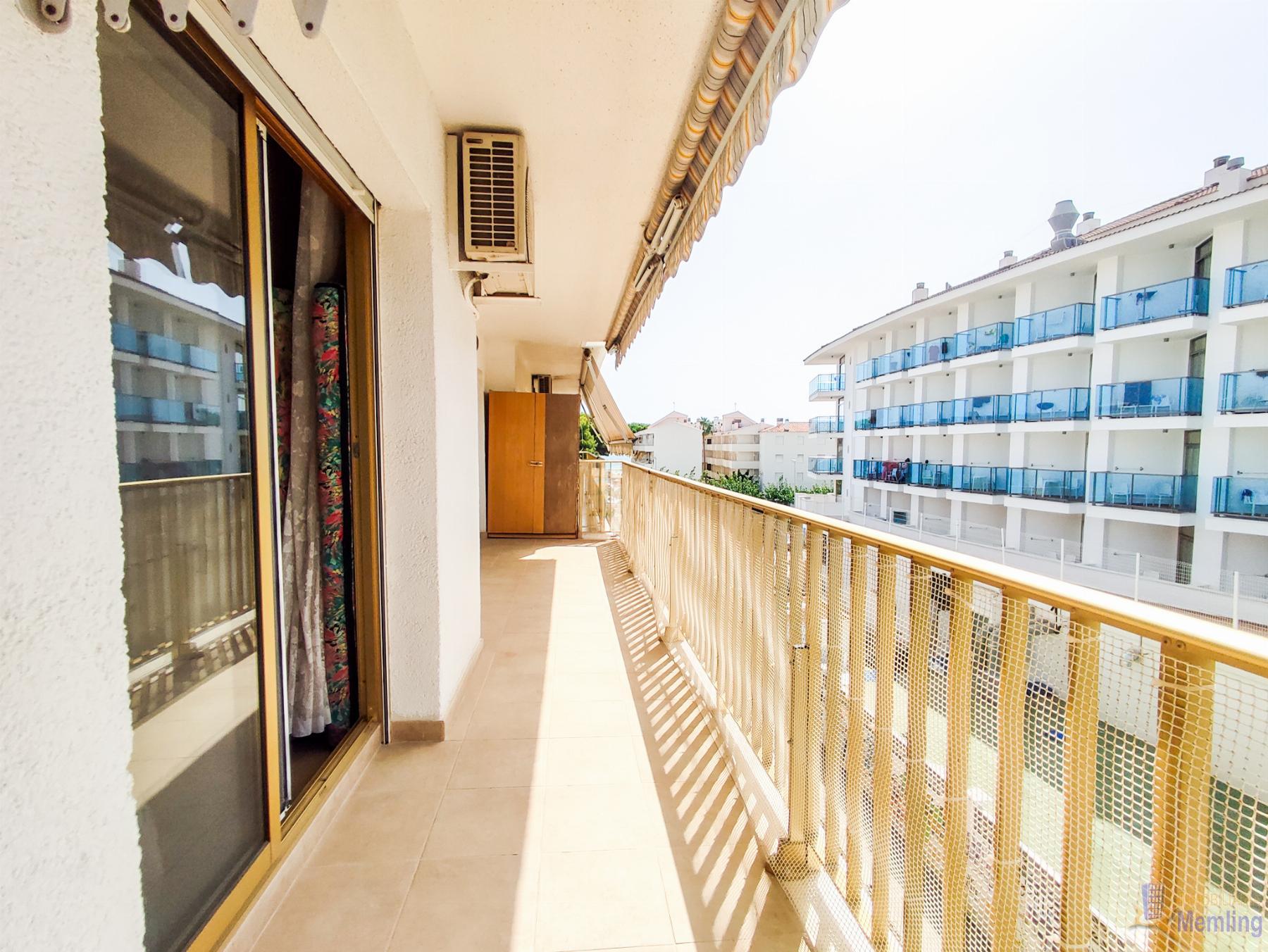For sale of apartment in Cambrils