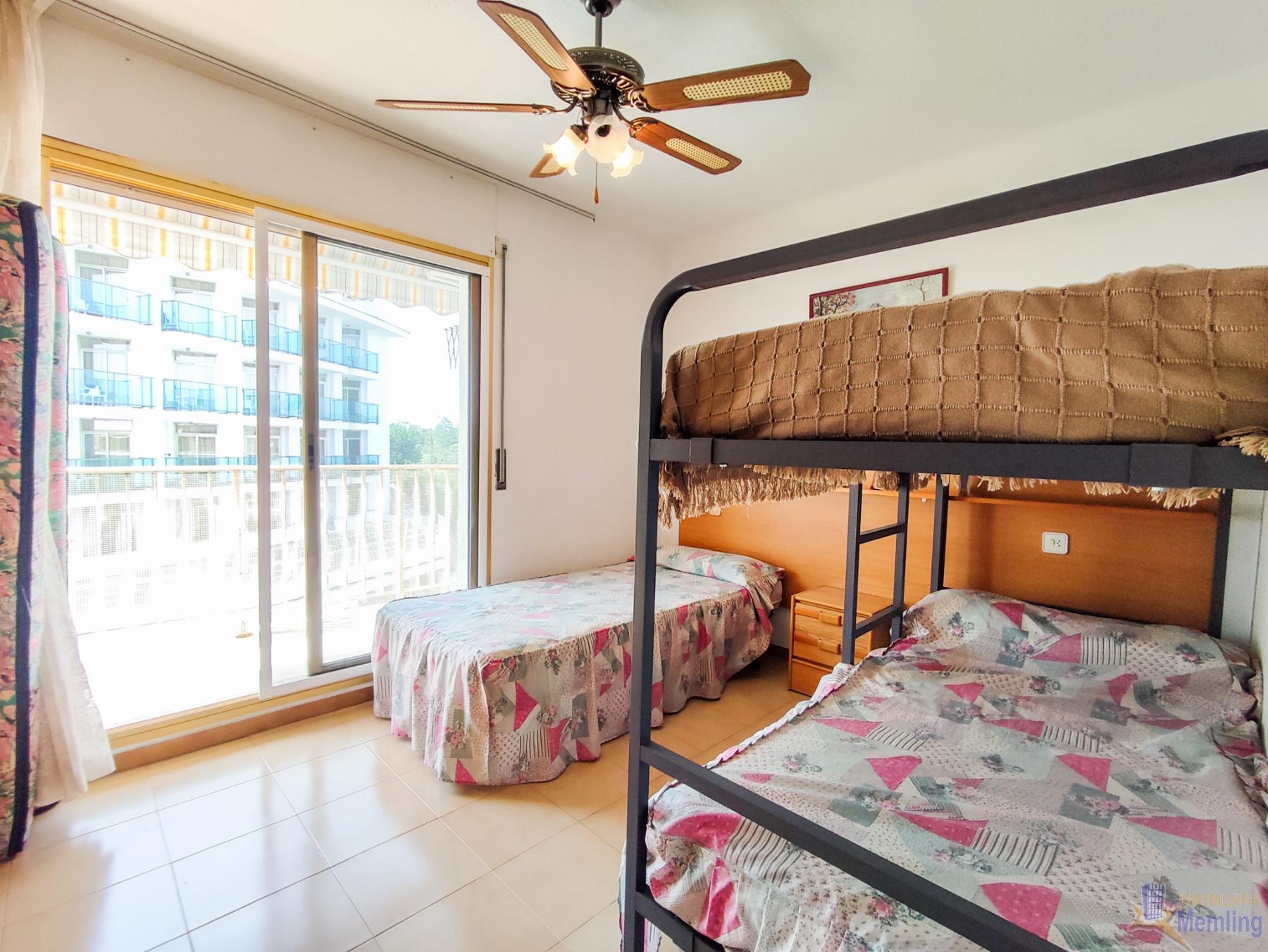 For sale of apartment in Cambrils