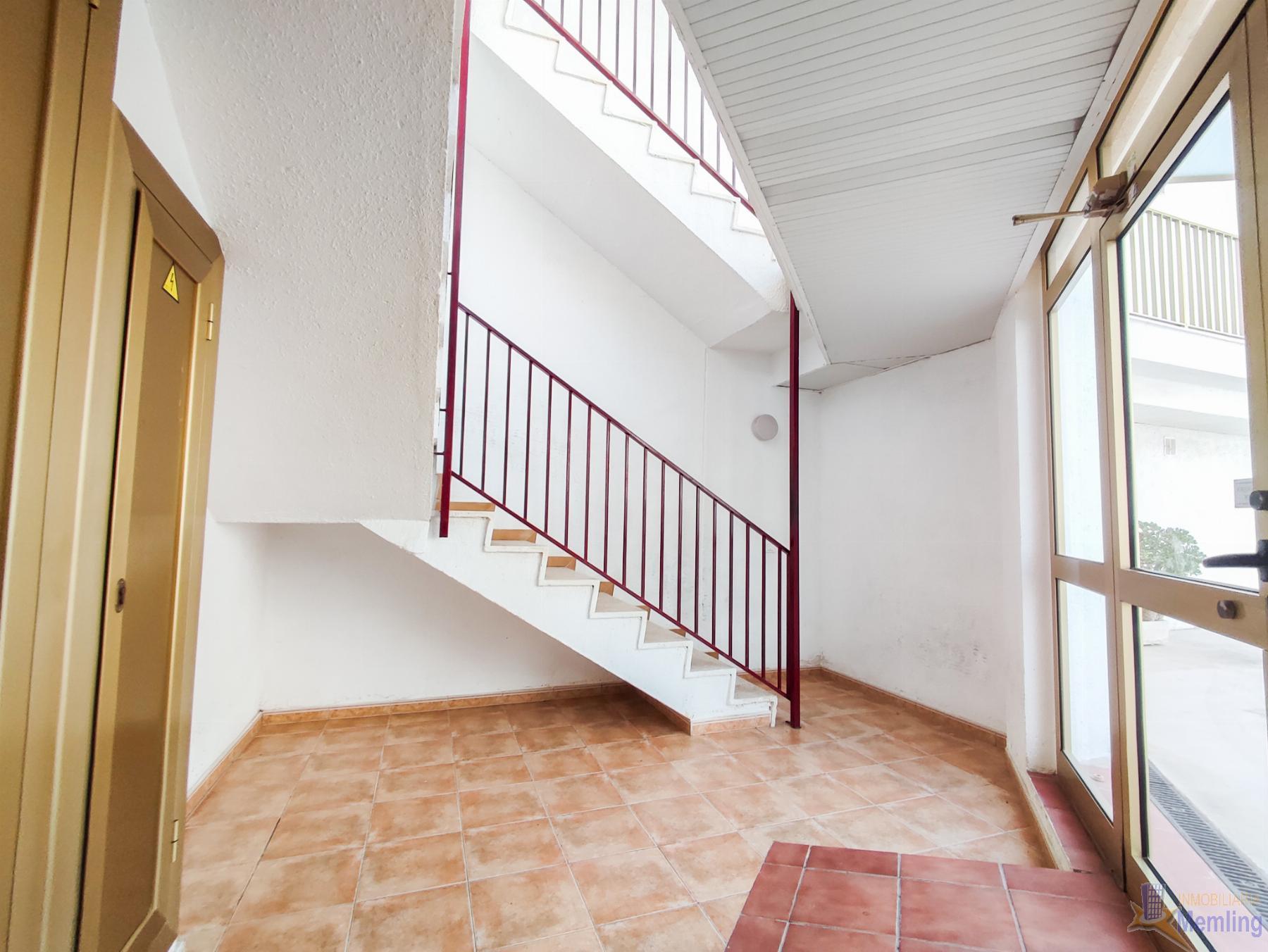 For sale of apartment in Cambrils