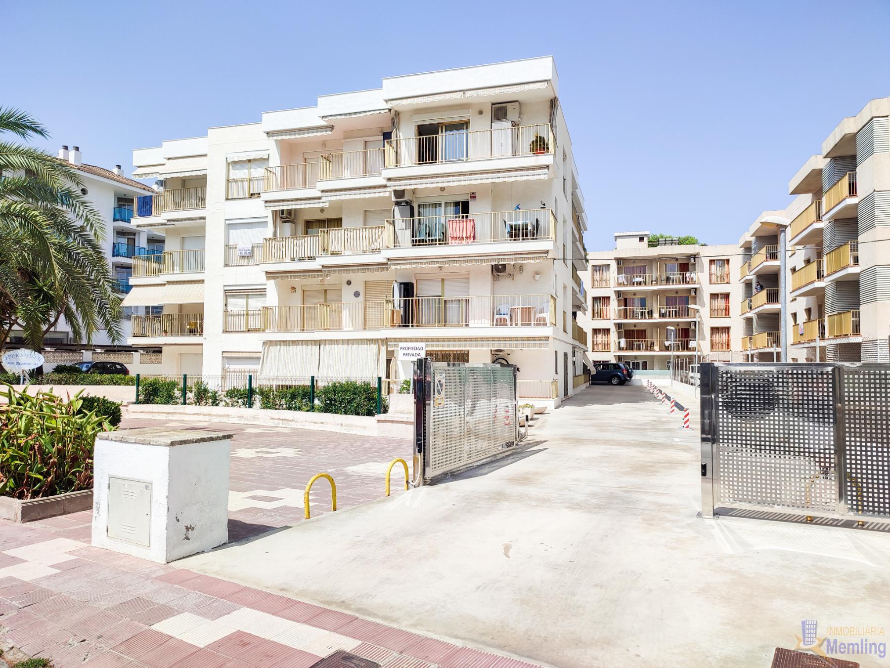 For sale of apartment in Cambrils