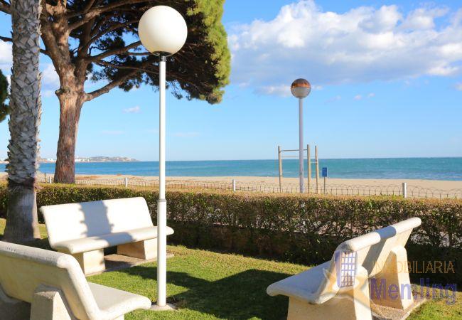 For sale of apartment in Cambrils