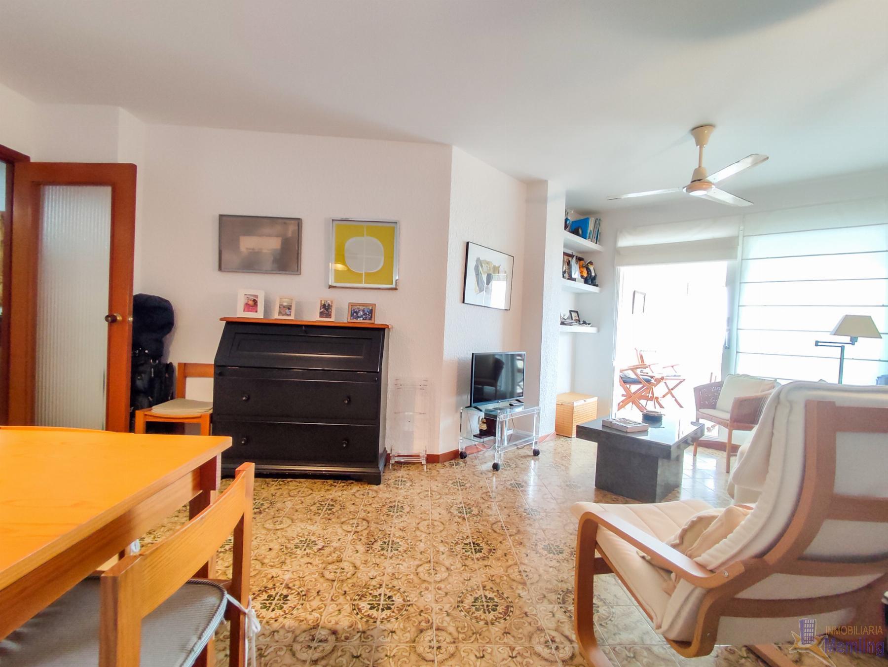 For sale of apartment in Cambrils