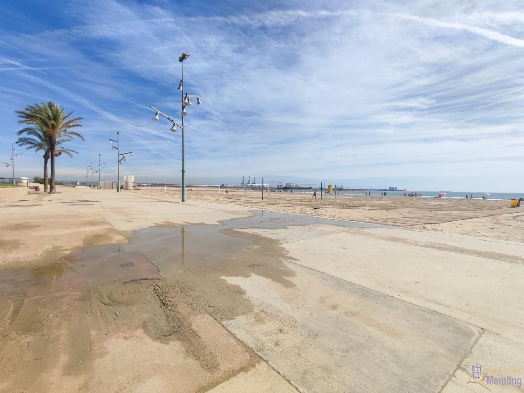 Venta de estudio en La Pineda