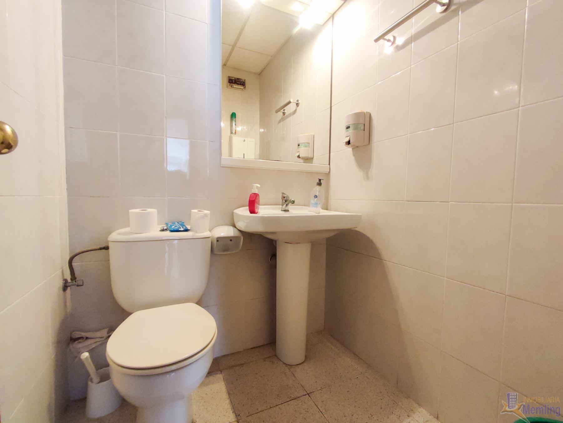 Salgai  lokal komertzialak  Cambrils