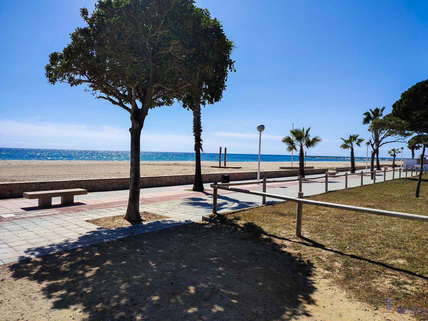 For sale of apartment in Cambrils