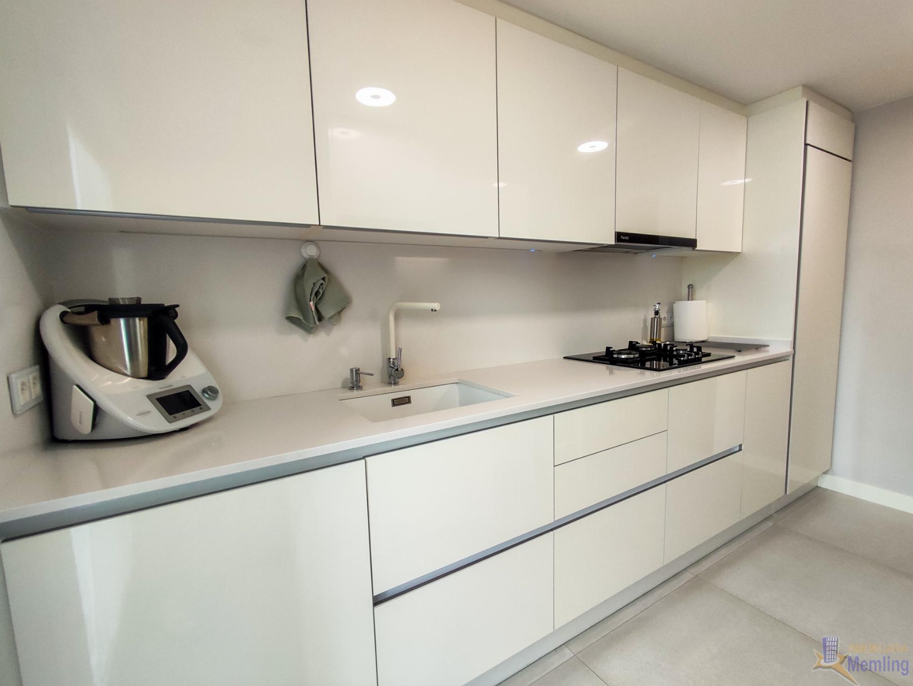 For sale of penthouse in Cambrils