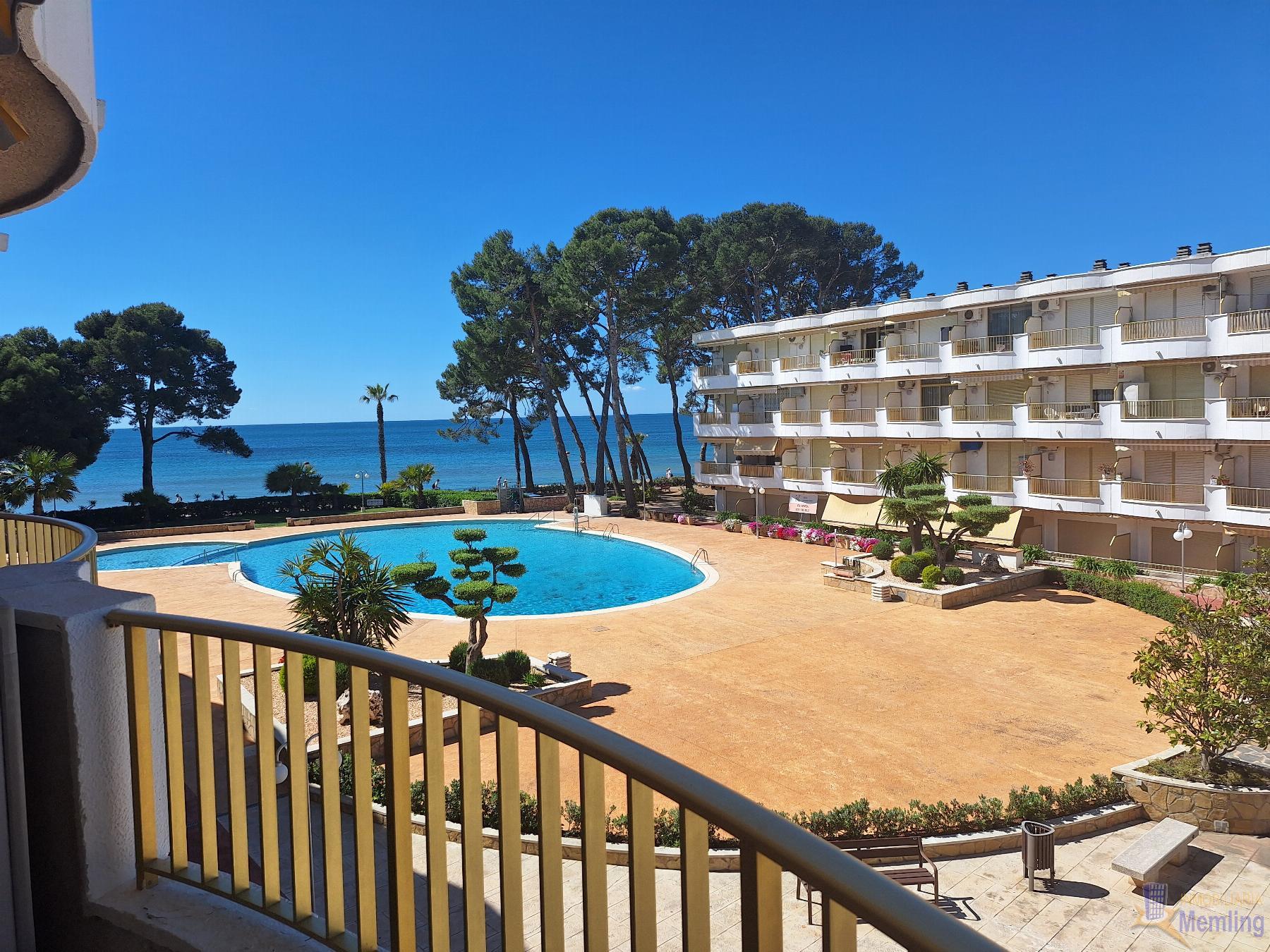 For sale of apartment in Cambrils