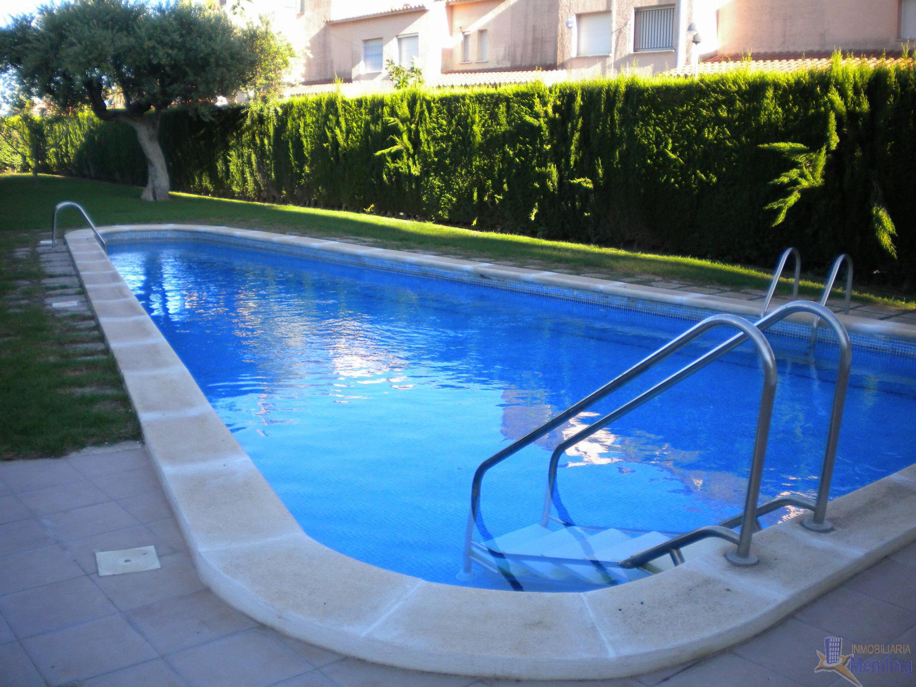 For sale of apartment in Cambrils
