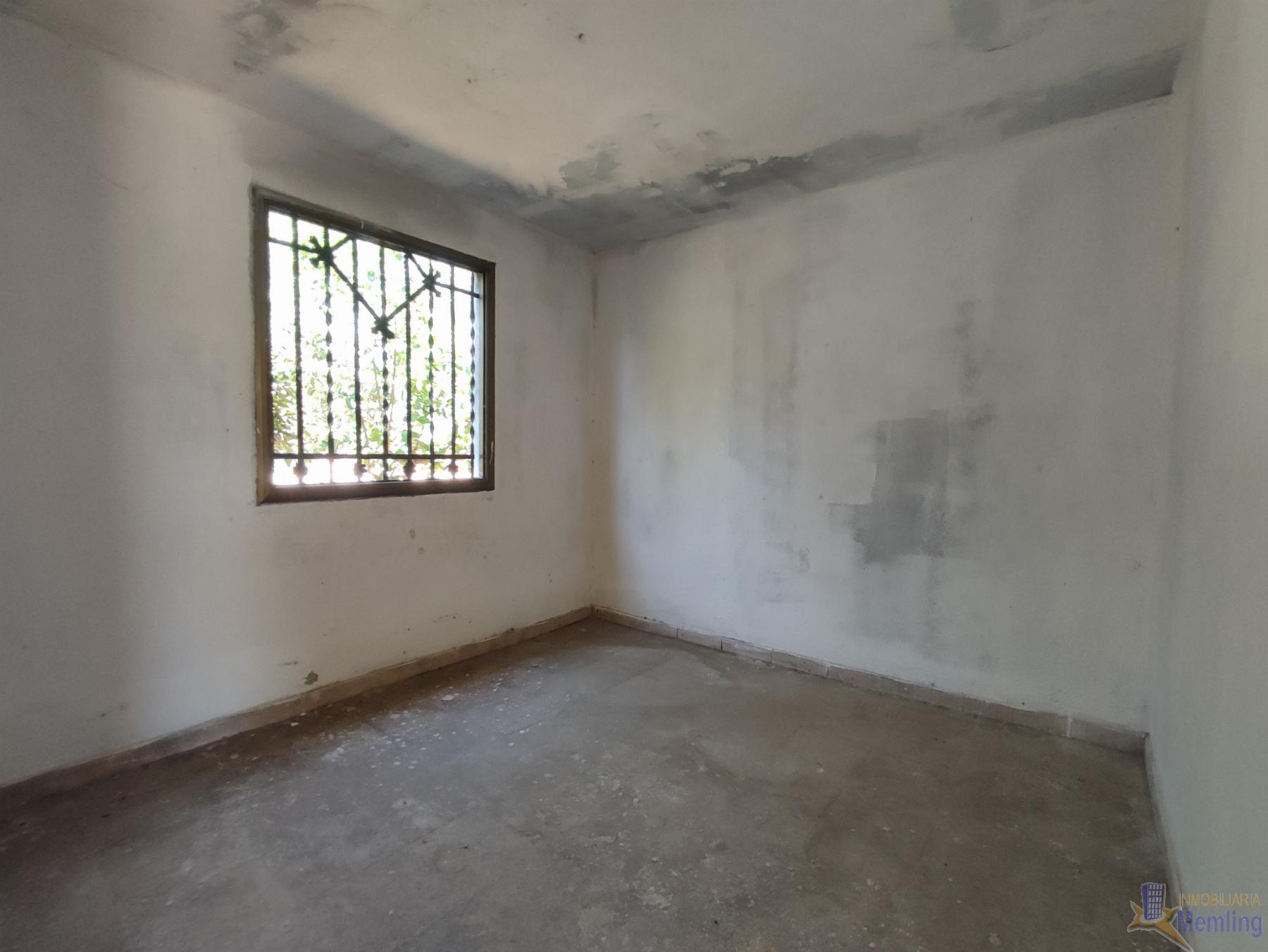 For sale of rural property in Reus