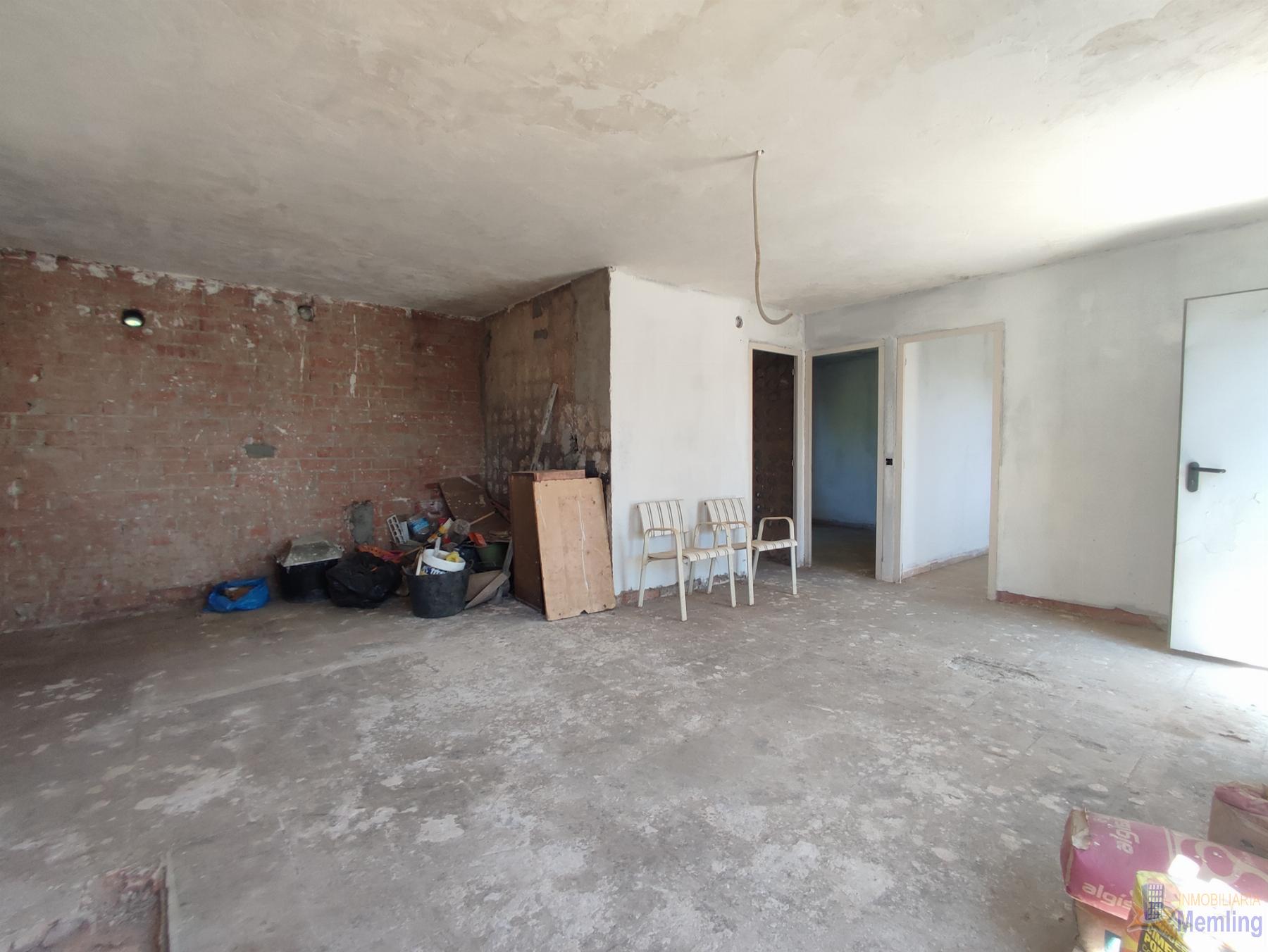 For sale of rural property in Reus