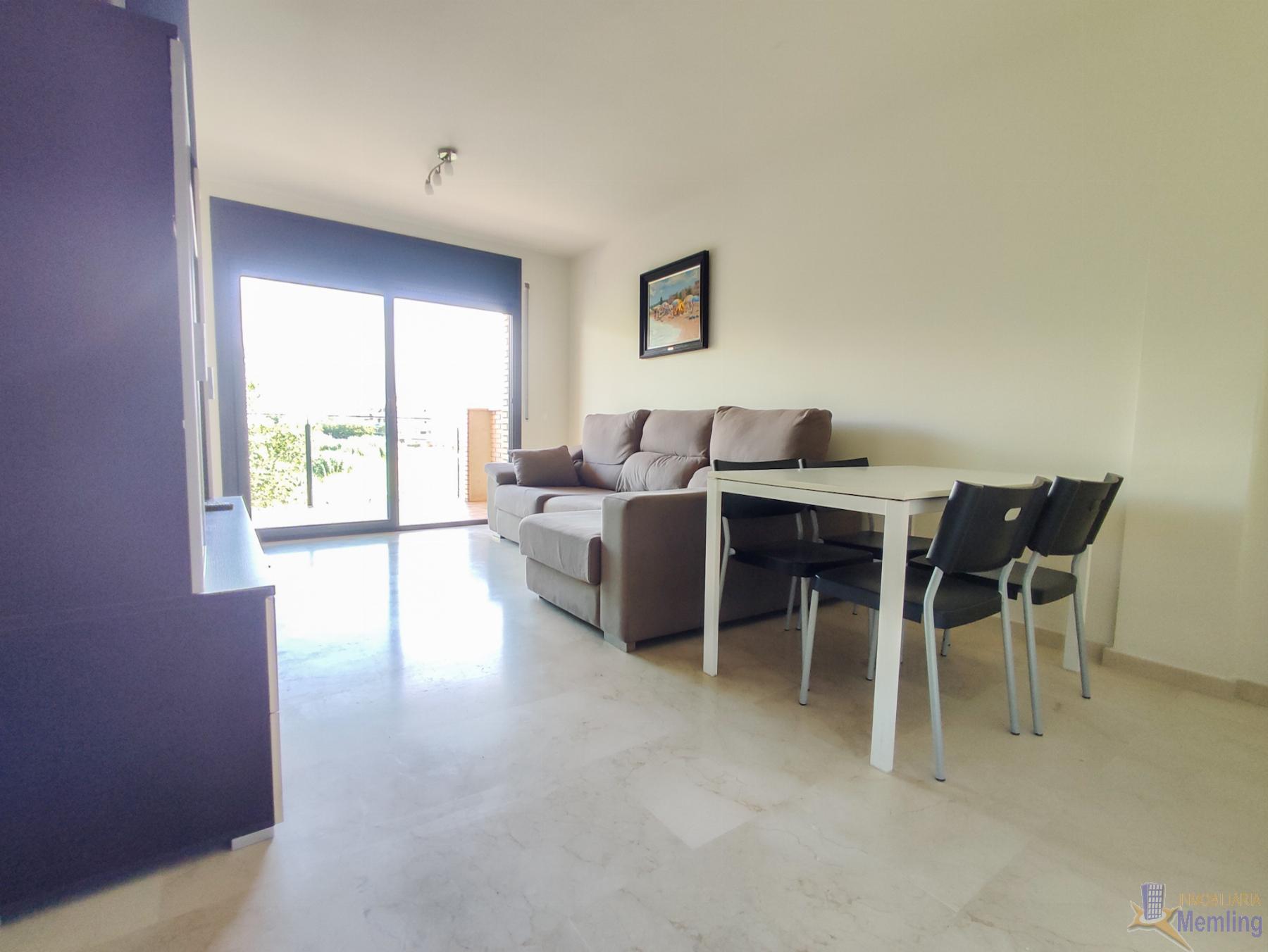 For rent of apartment in Cambrils