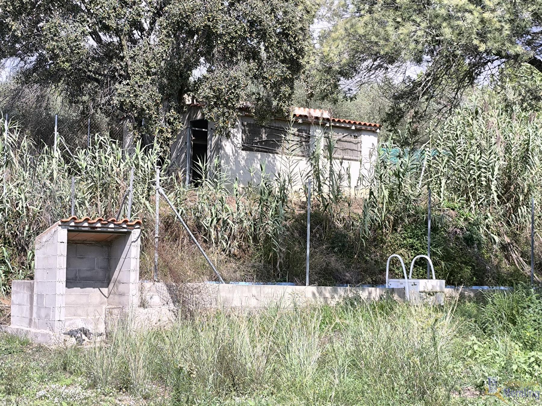 For sale of rural property in Reus